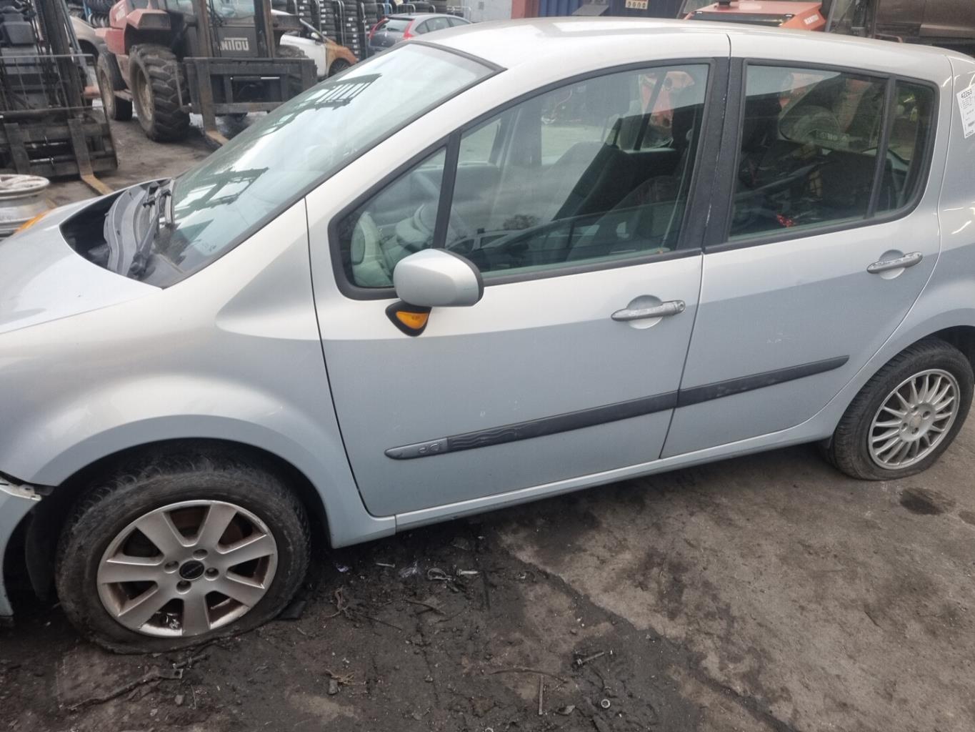 Face avant RENAULT MODUS PHASE 1 Diesel - 1