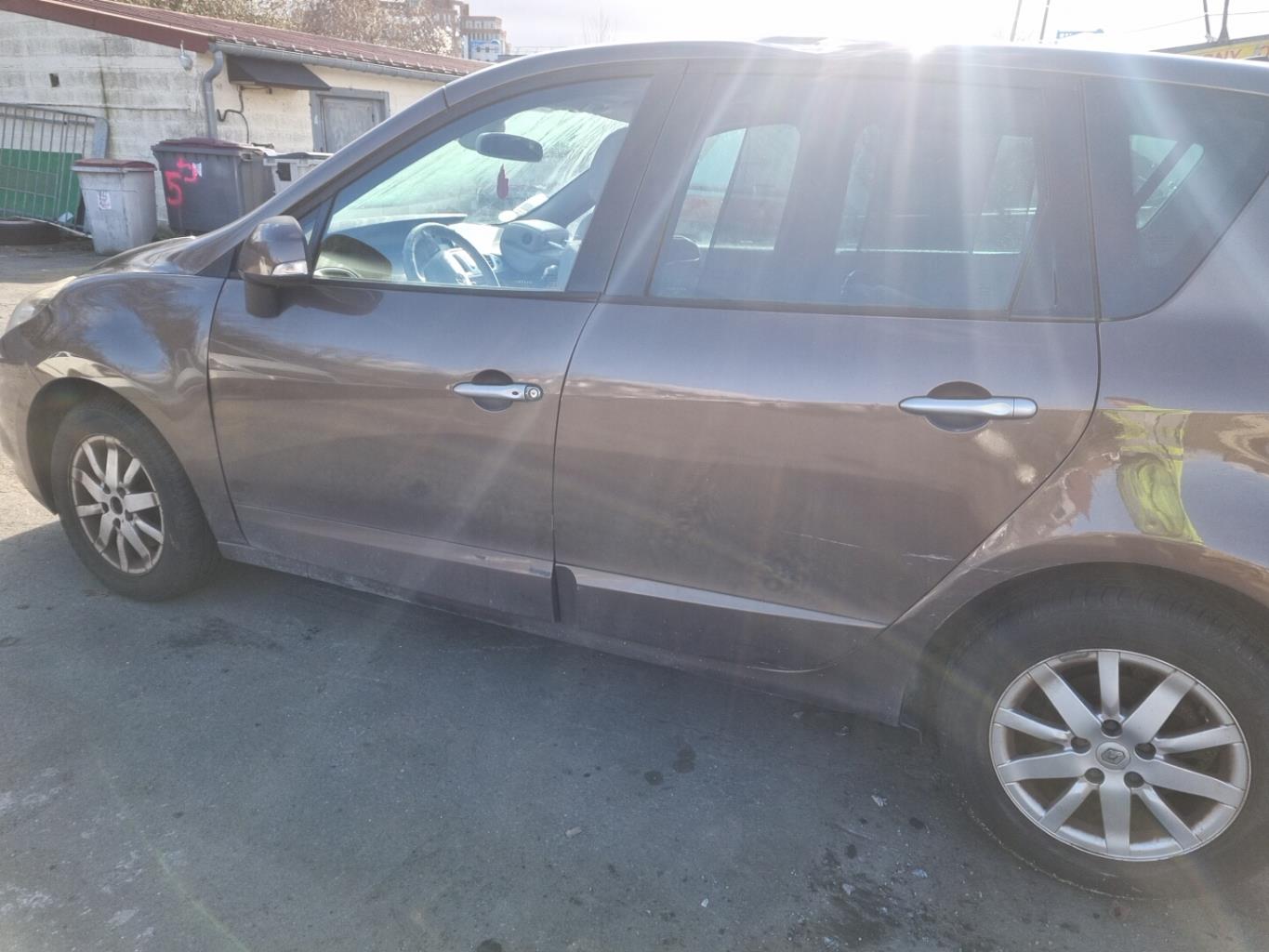 Traversa rinforzo paraurti anteriore RENAULT SCENIC 3 PHASE 1 Diésel - 1