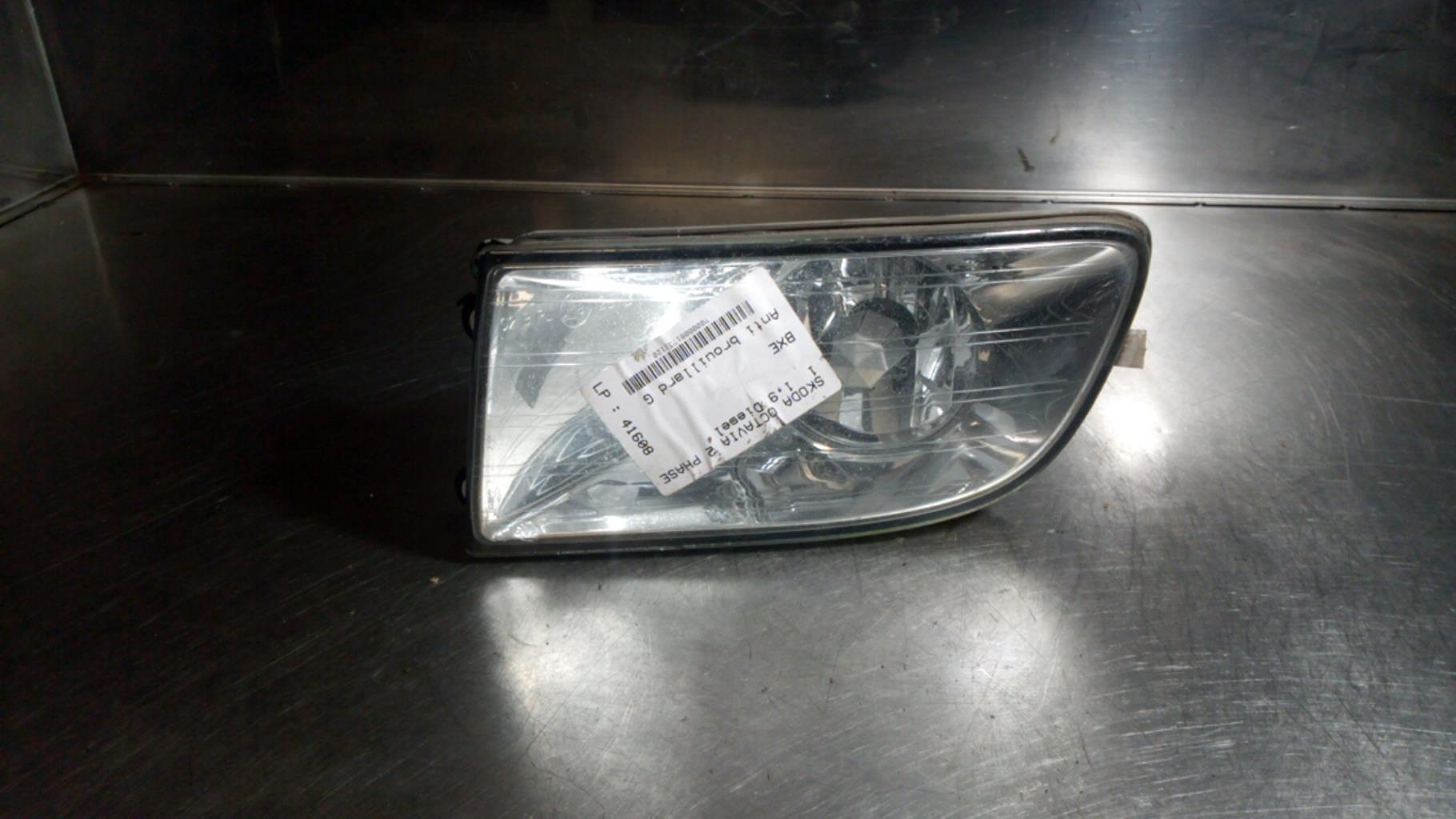 Fendinebbia sinistro (luce) SKODA OCTAVIA 2 PHASE 1 Diésel - 1