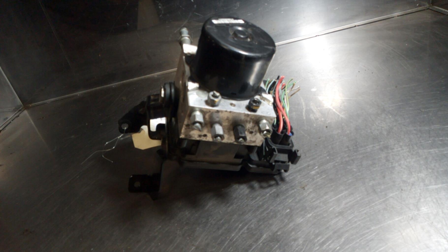 Blocco ABS (antibloccaggio freni) OPEL ANTARA PHASE 2 Diésel - 1