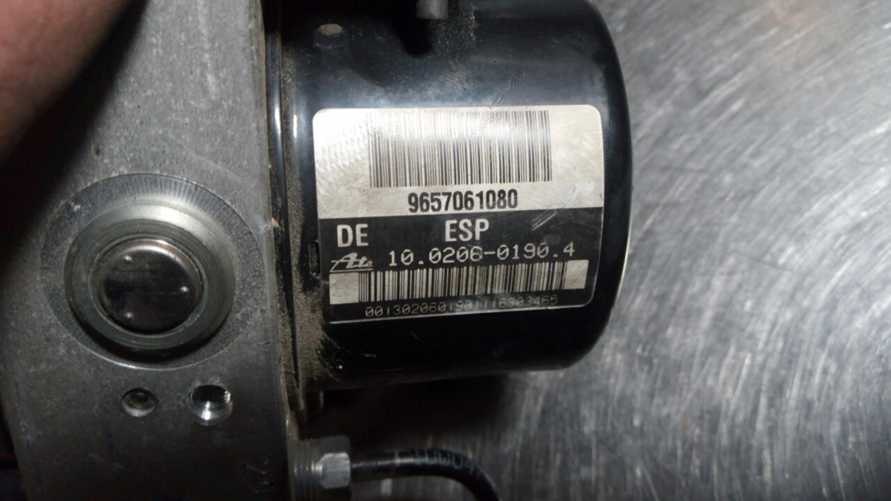 Blocco ABS (antibloccaggio freni) CITROEN C5 1 PHASE 2 Diésel - 1