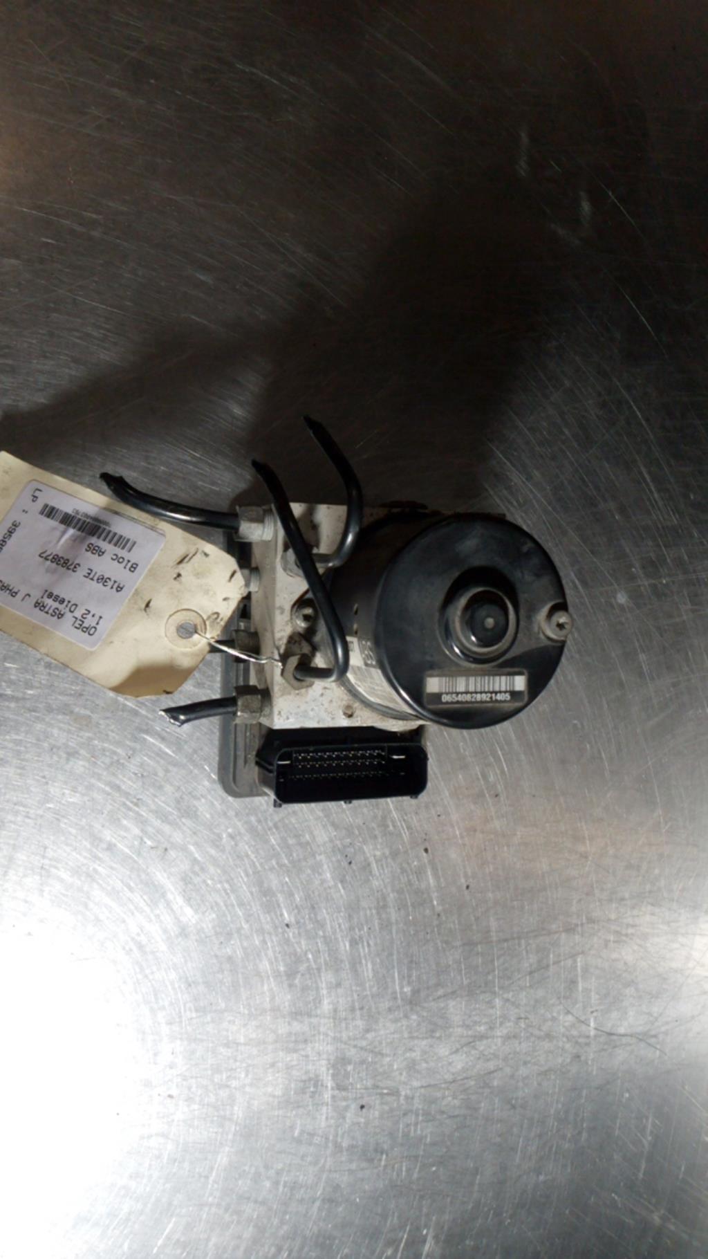 Blocco ABS (antibloccaggio freni) OPEL ASTRA J PHASE 1 Diésel - 1