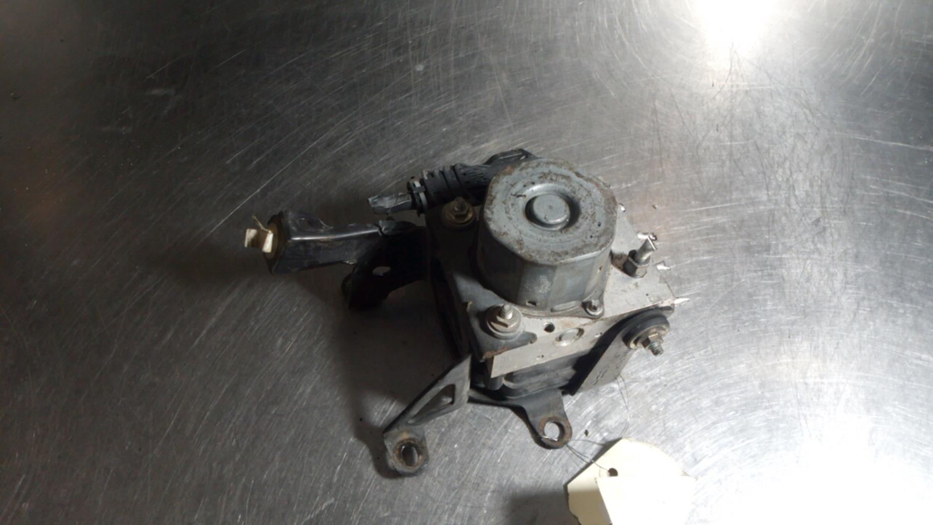 Blocco ABS (antibloccaggio freni) RENAULT TWINGO 3 PHASE 1 Gasolina - 1