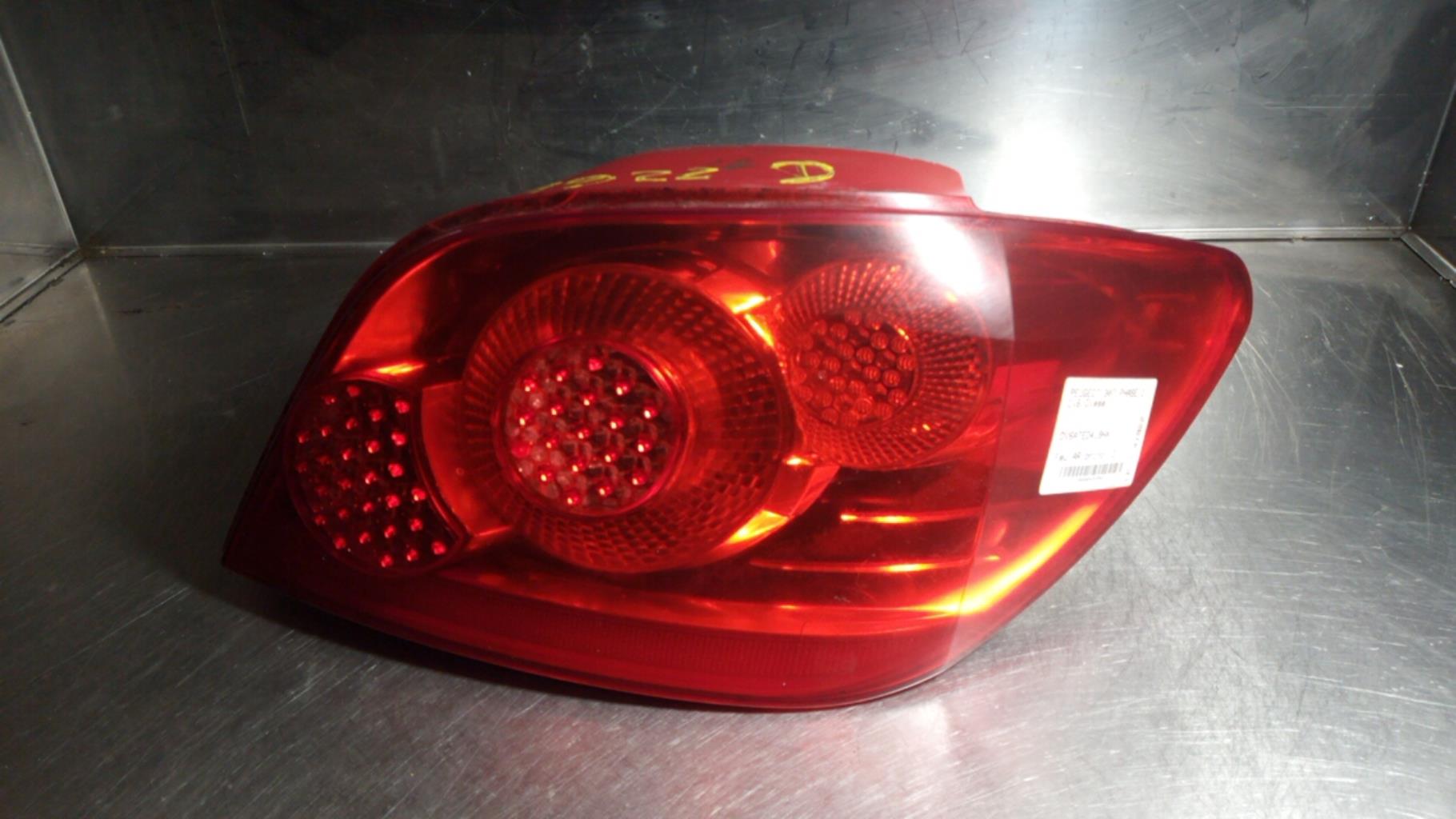 Fanale posteriore principale destro (luci) PEUGEOT 307 PHASE 1 Diésel - 1