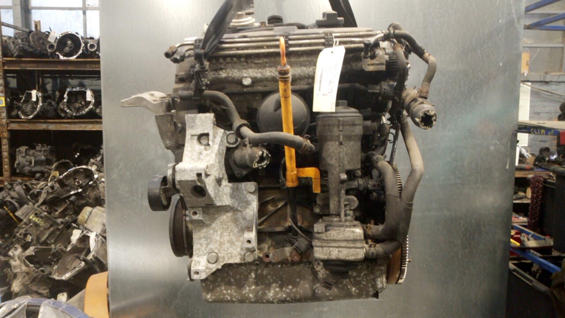 Moteur SKODA FABIA 2 PHASE 1 Diesel - 1