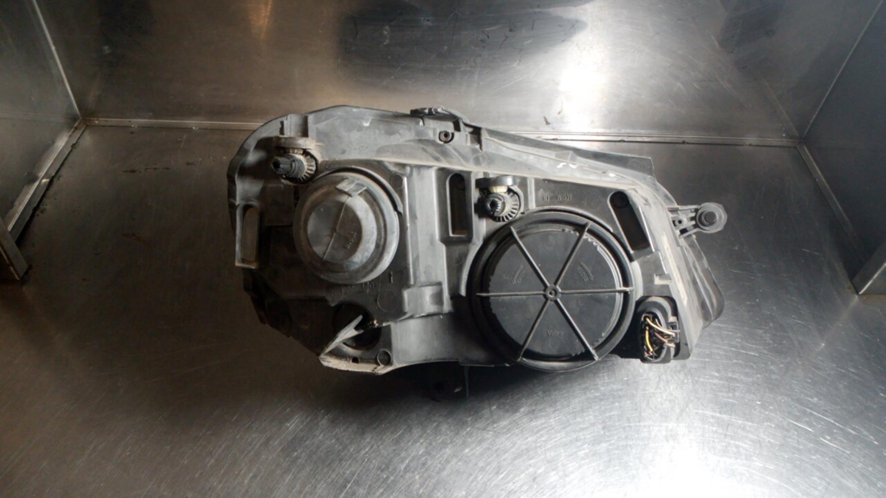 Gruppo ottico anteriore principale sinistro (luci)(faro) VOLKSWAGEN POLO 4 PHASE 2 Diésel - 1