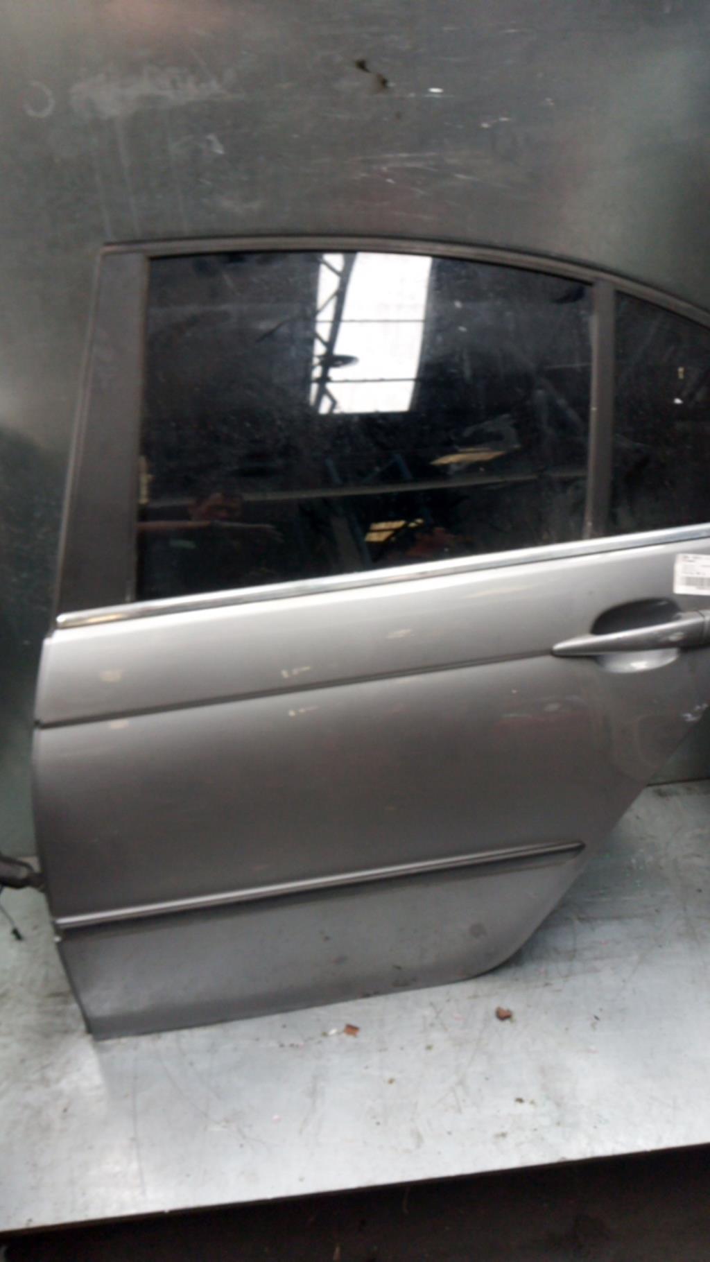 Porte arriere gauche BMW SERIE 3 E46 PHASE 2 Diesel - 1
