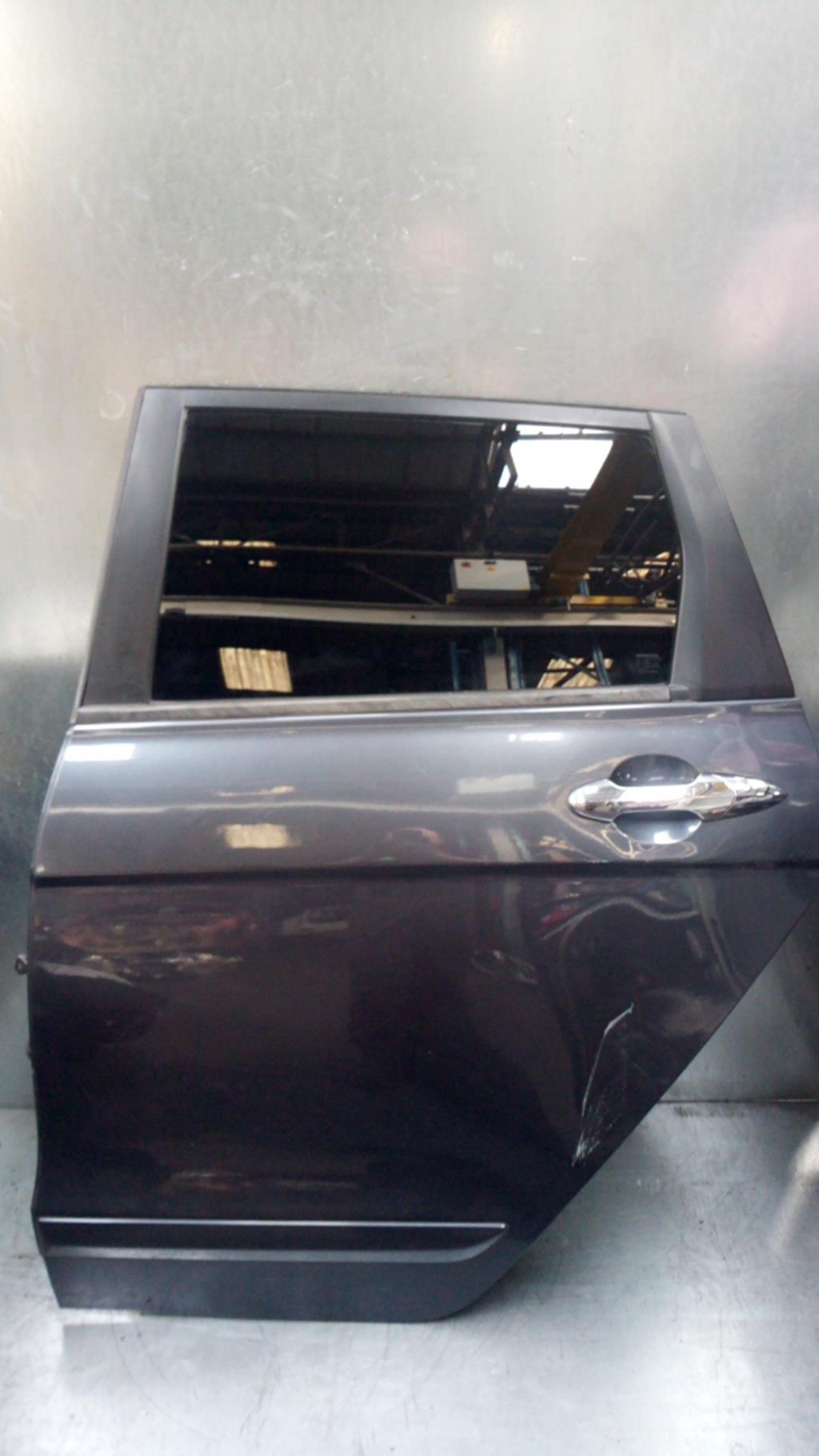 Porte arriere gauche HONDA FR-V Diesel - 1