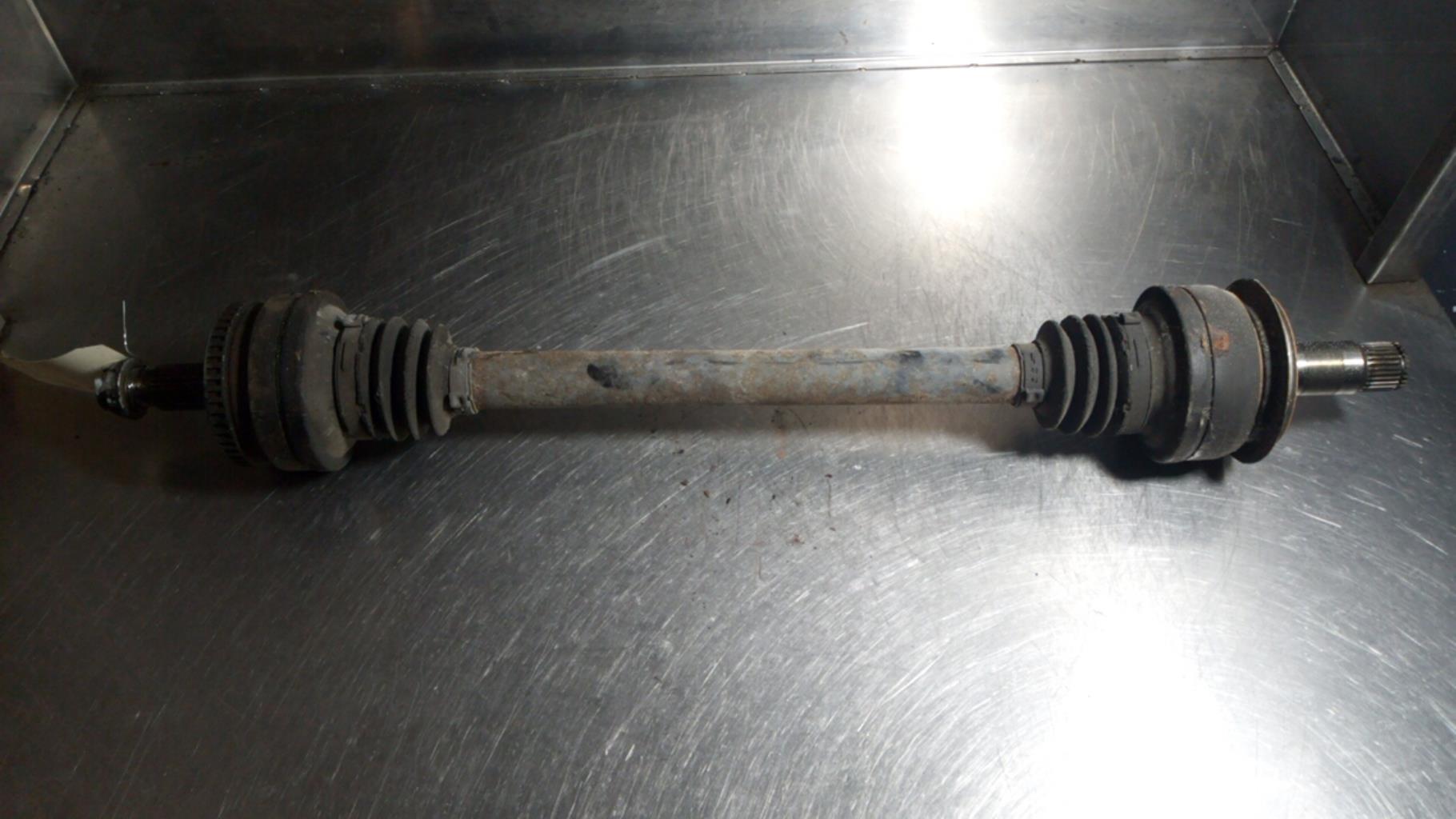 Giunto cardanico posteriore sinistro (trasmissione) CHRYSLER CROSSFIRE COUPE Gasolina - 1