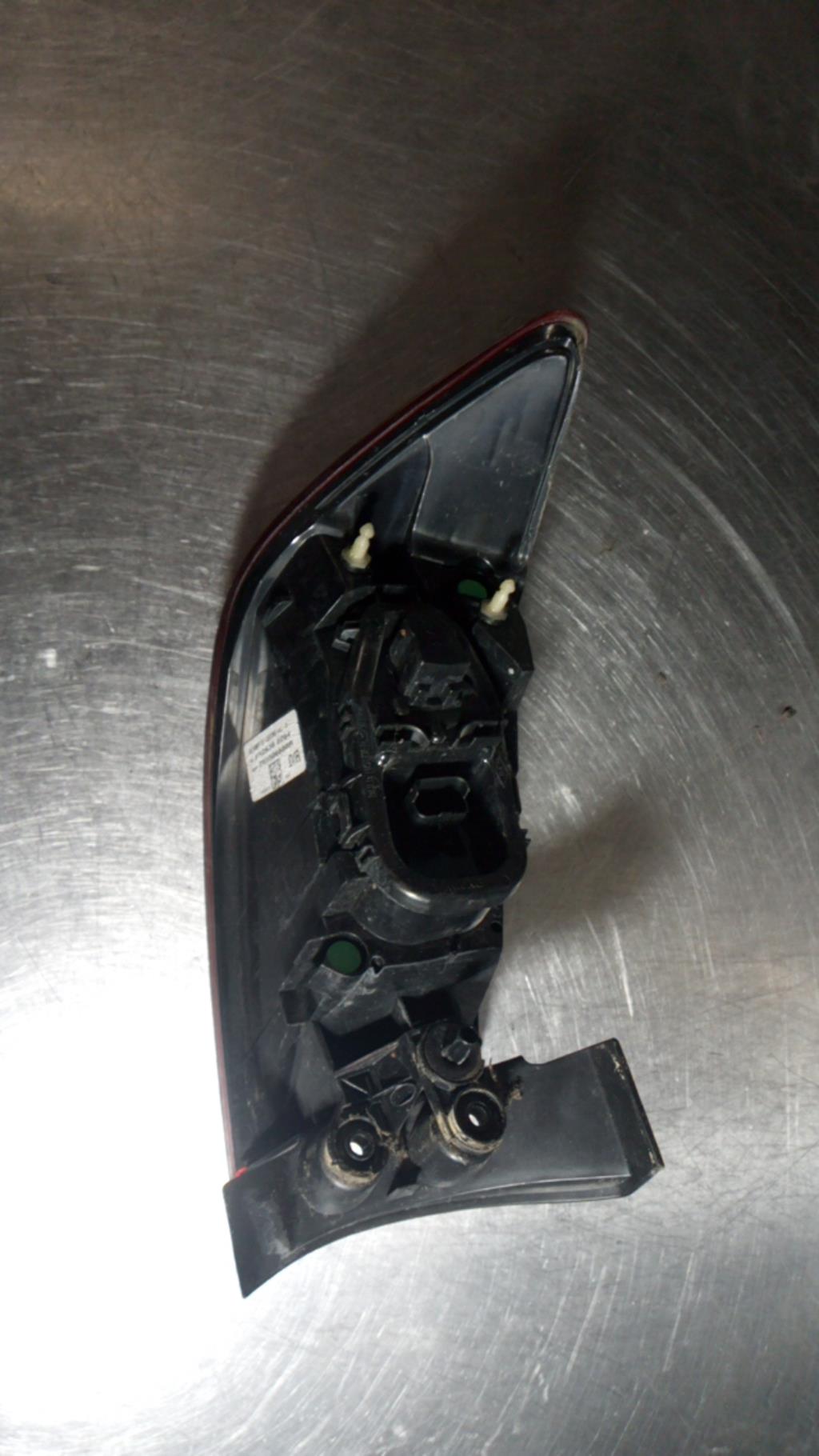 Fanale posteriore principale destro (luci) RENAULT CLIO 4 PHASE 1 Gasolina - 1