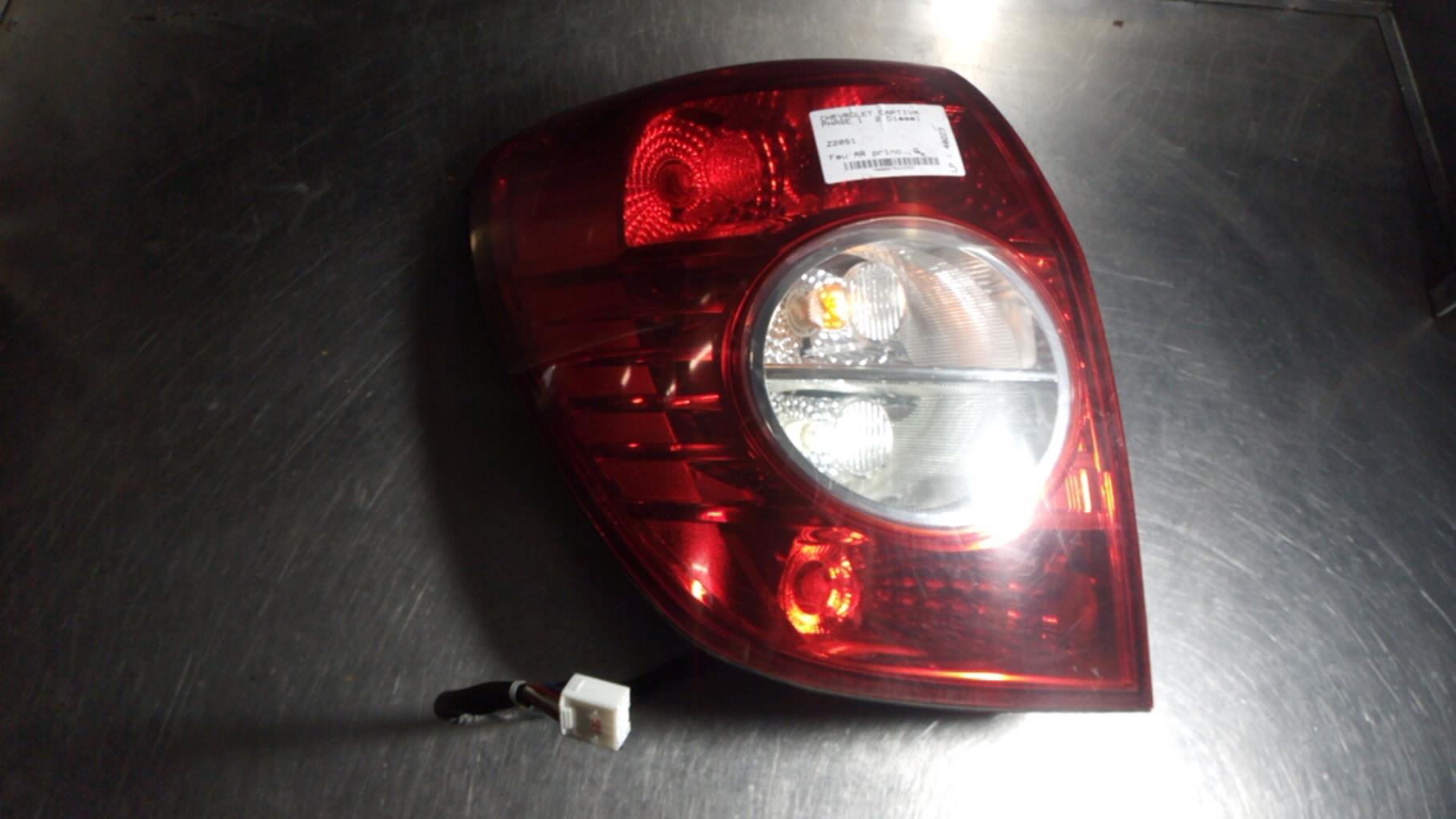 Fanale posteriore principale sinistro (luci) CHEVROLET CAPTIVA PHASE 1 Diésel - 1