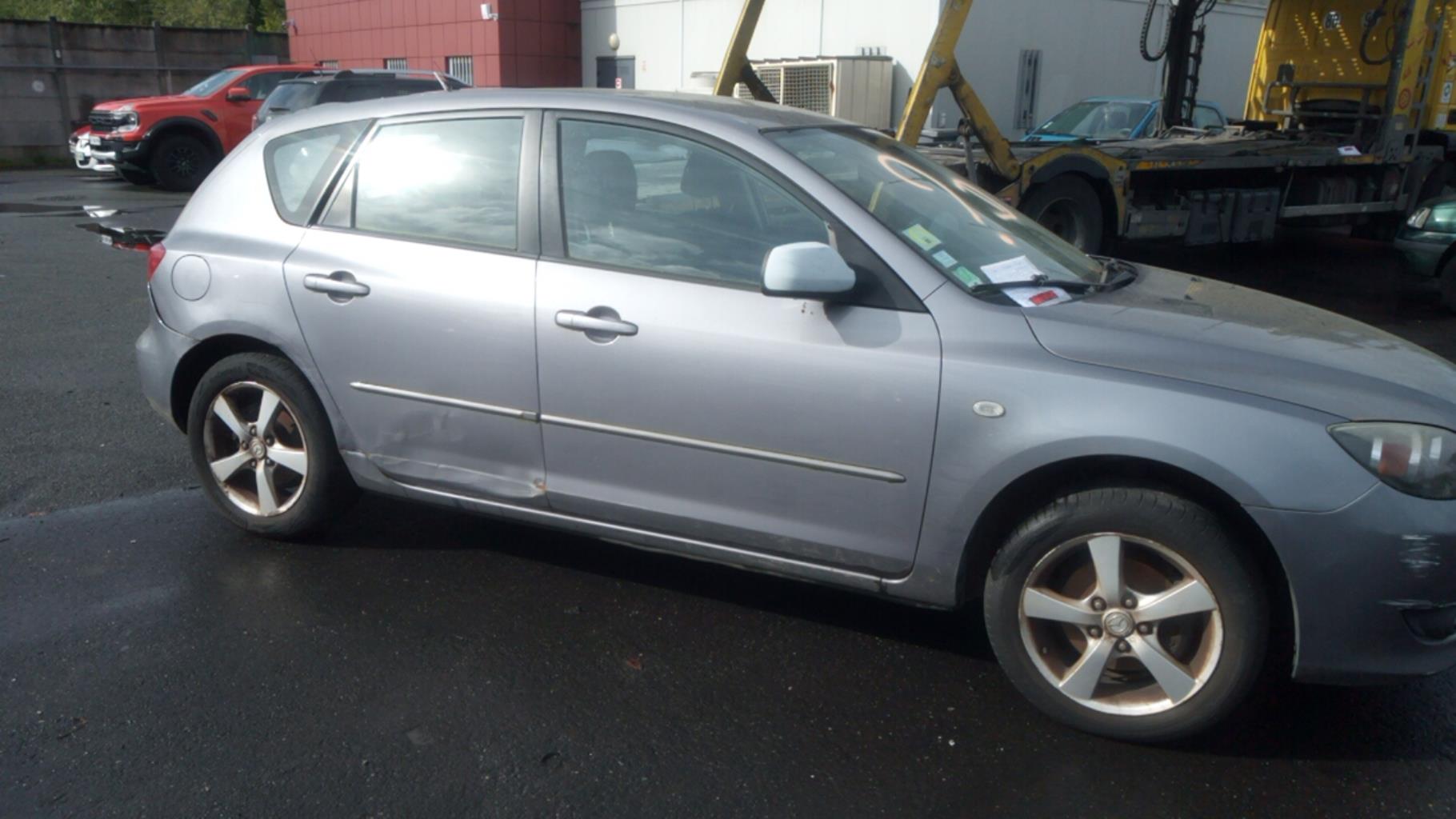 Pare soleil MAZDA 3 1 PHASE 1 Essence - 1