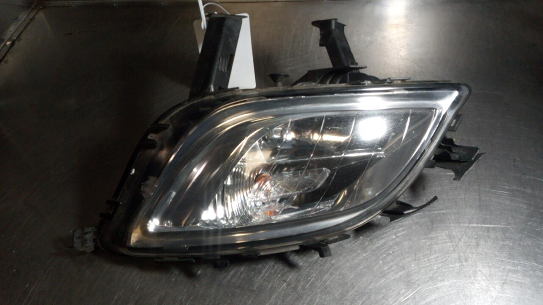 Fendinebbia sinistro (luce) OPEL ASTRA J PHASE 1 Diésel - 1