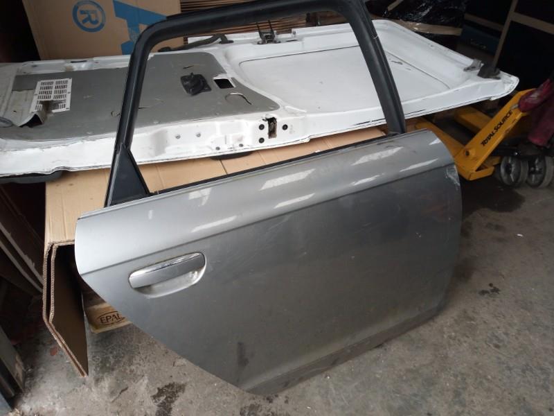 Porte arriere droit AUDI A6 3 AVANT PHASE 1 BREAK Diesel - 1