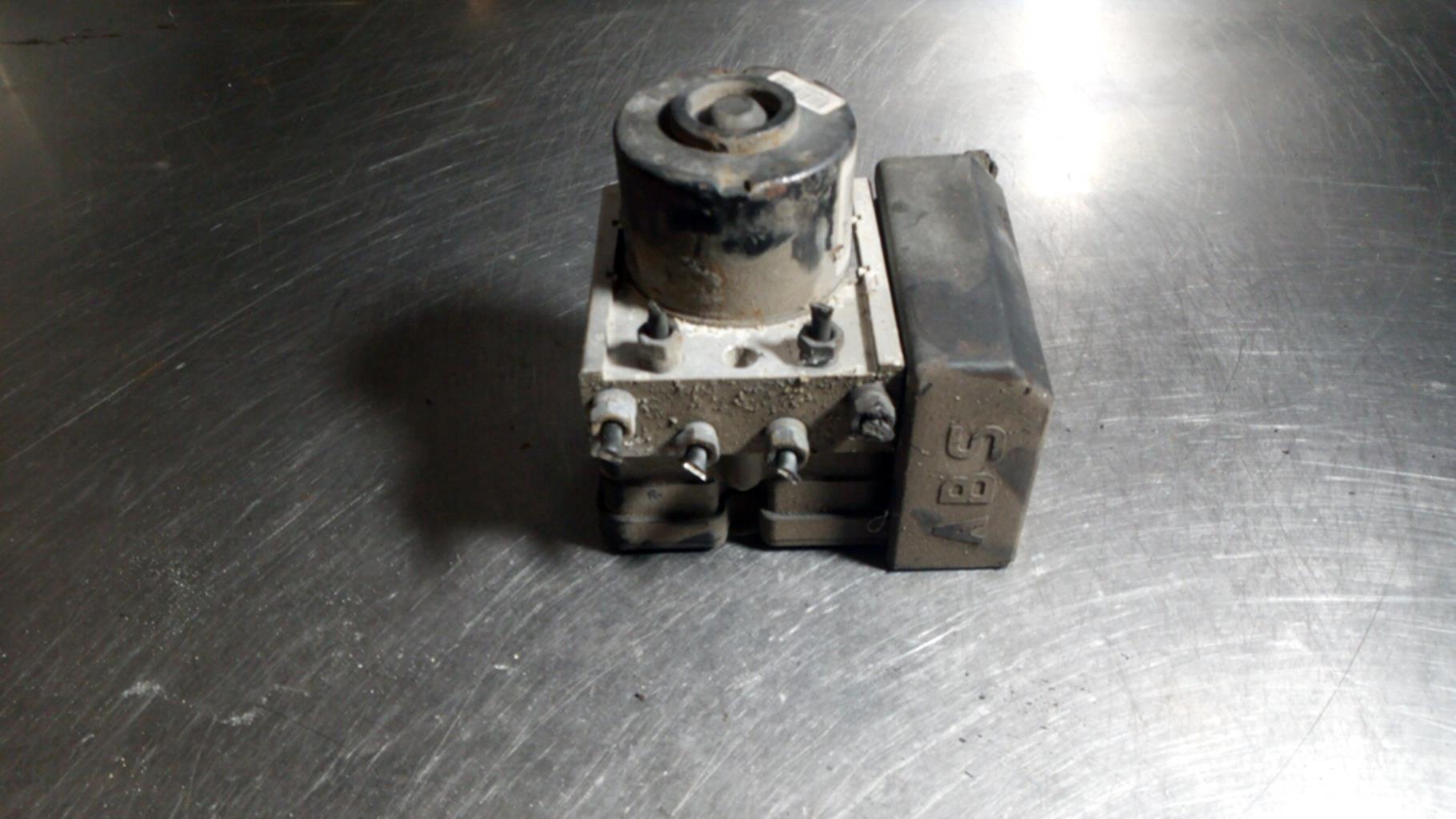 Blocco ABS (antibloccaggio freni) CITROEN C3 PLURIEL PHASE 2 CABRIOLET Gasolina - 1