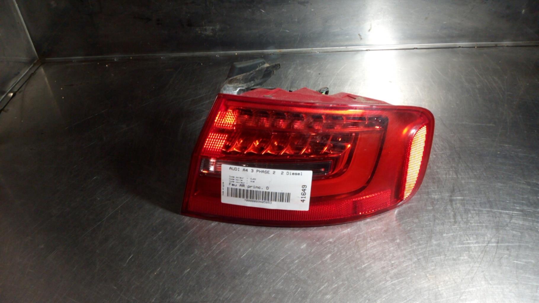 Fanale posteriore principale destro (luci) AUDI A4 3 PHASE 2 Diésel - 1