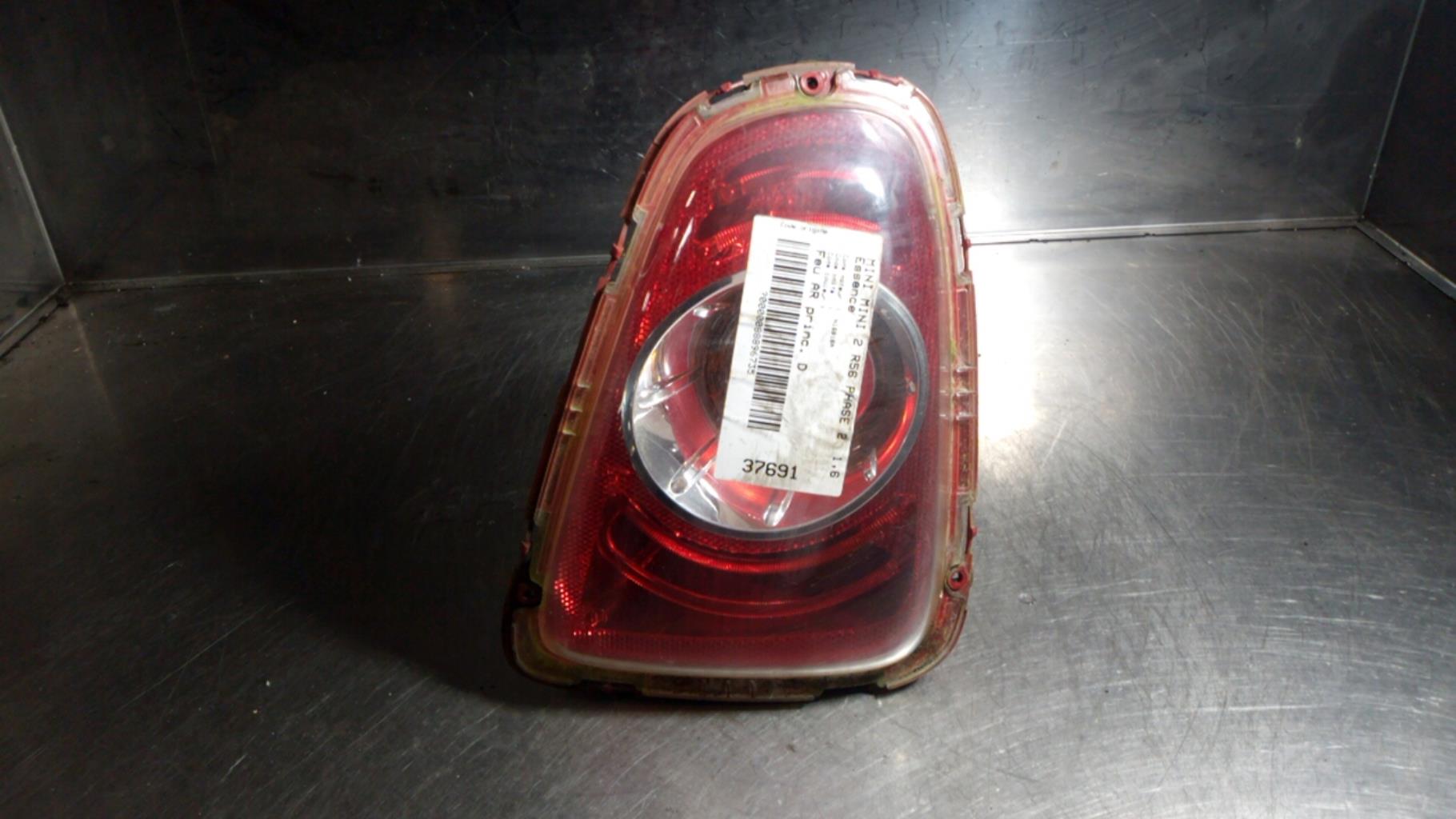 Fanale posteriore principale destro (luci) MINI MINI 2 R56 PHASE 2 Gasolina - 1