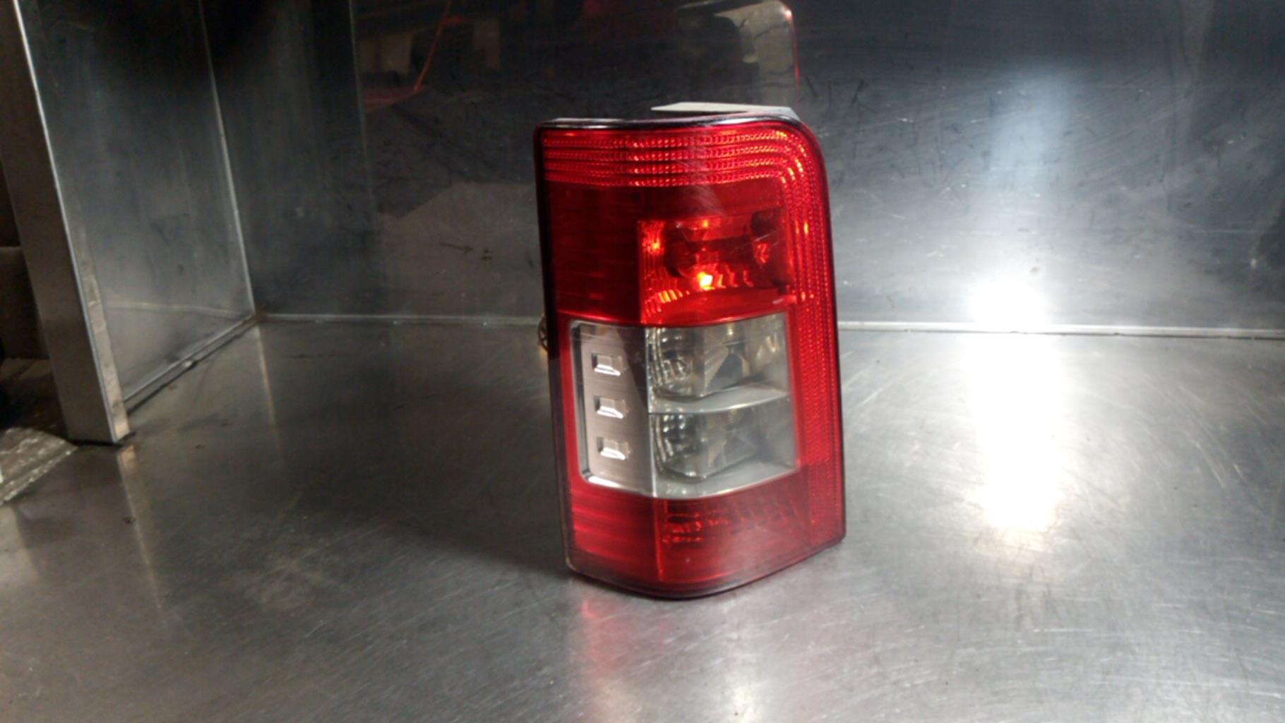 Fanale posteriore principale sinistro (luci) PEUGEOT PARTNER 1 PHASE 2 Diésel - 1