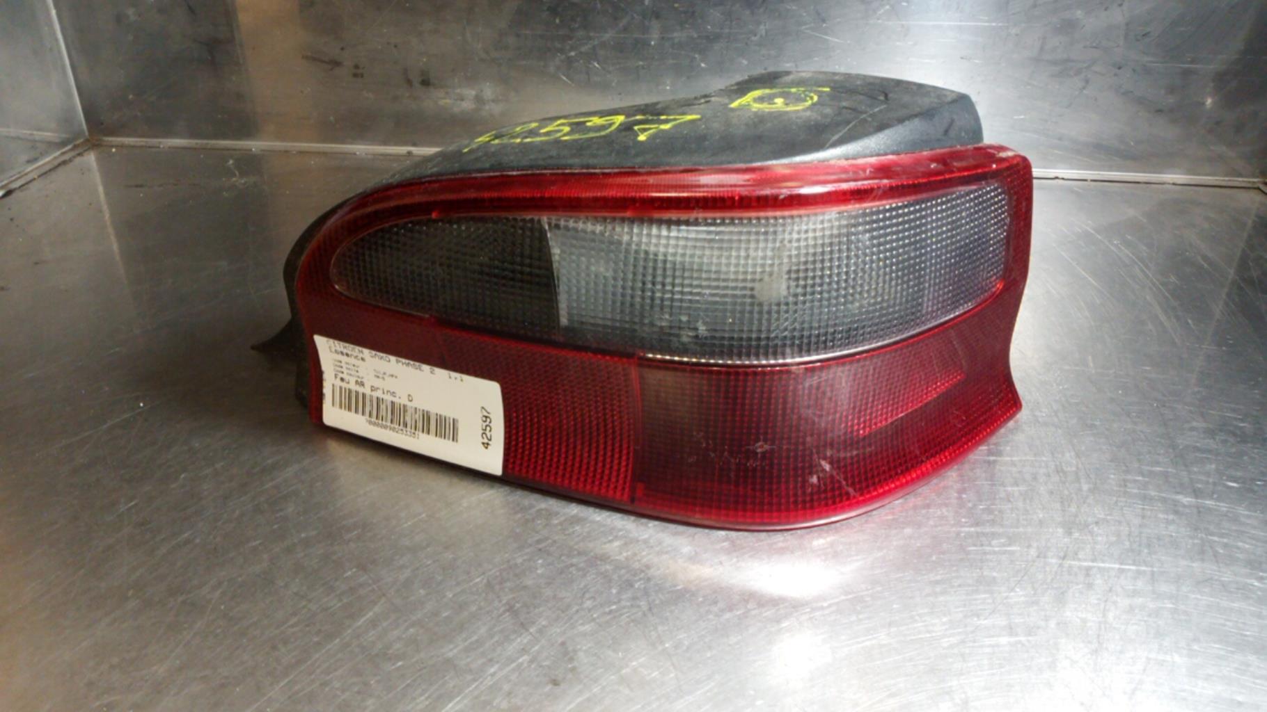 Fanale posteriore principale destro (luci) CITROEN SAXO PHASE 2 Gasolina - 1