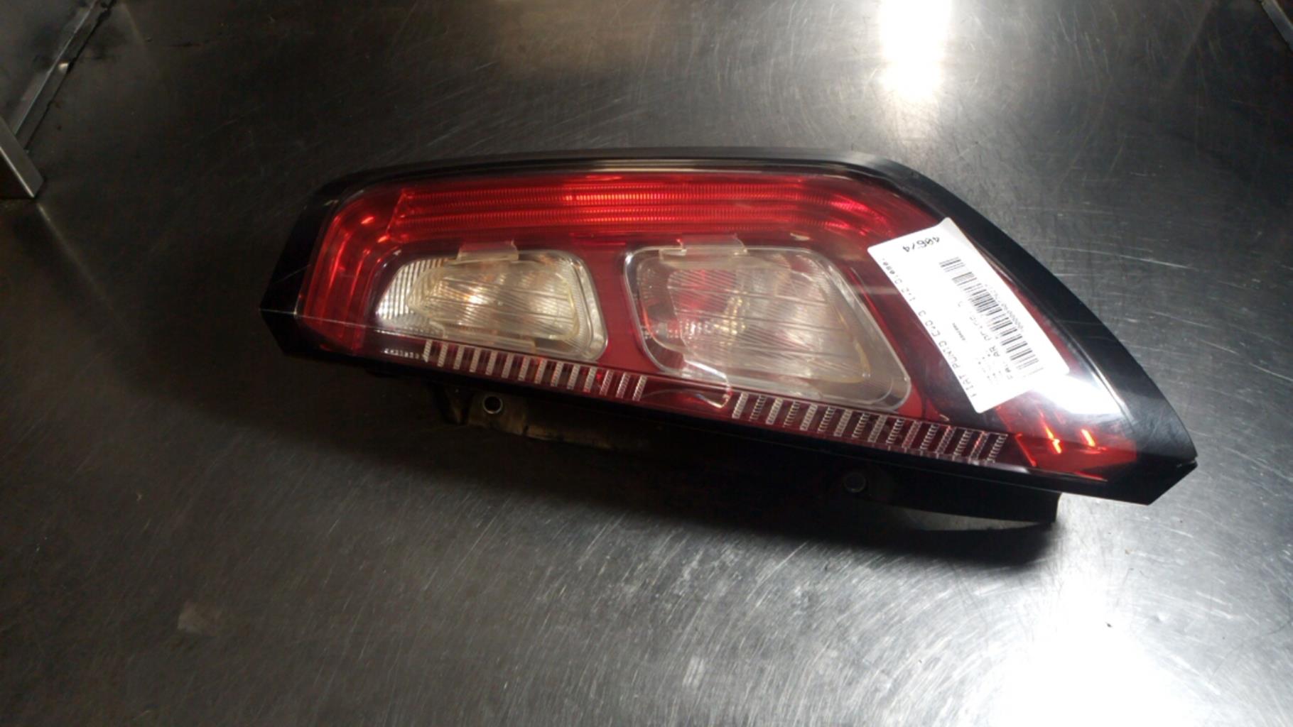 Fanale posteriore principale destro (luci) FIAT PUNTO EVO 3 Diésel - 1