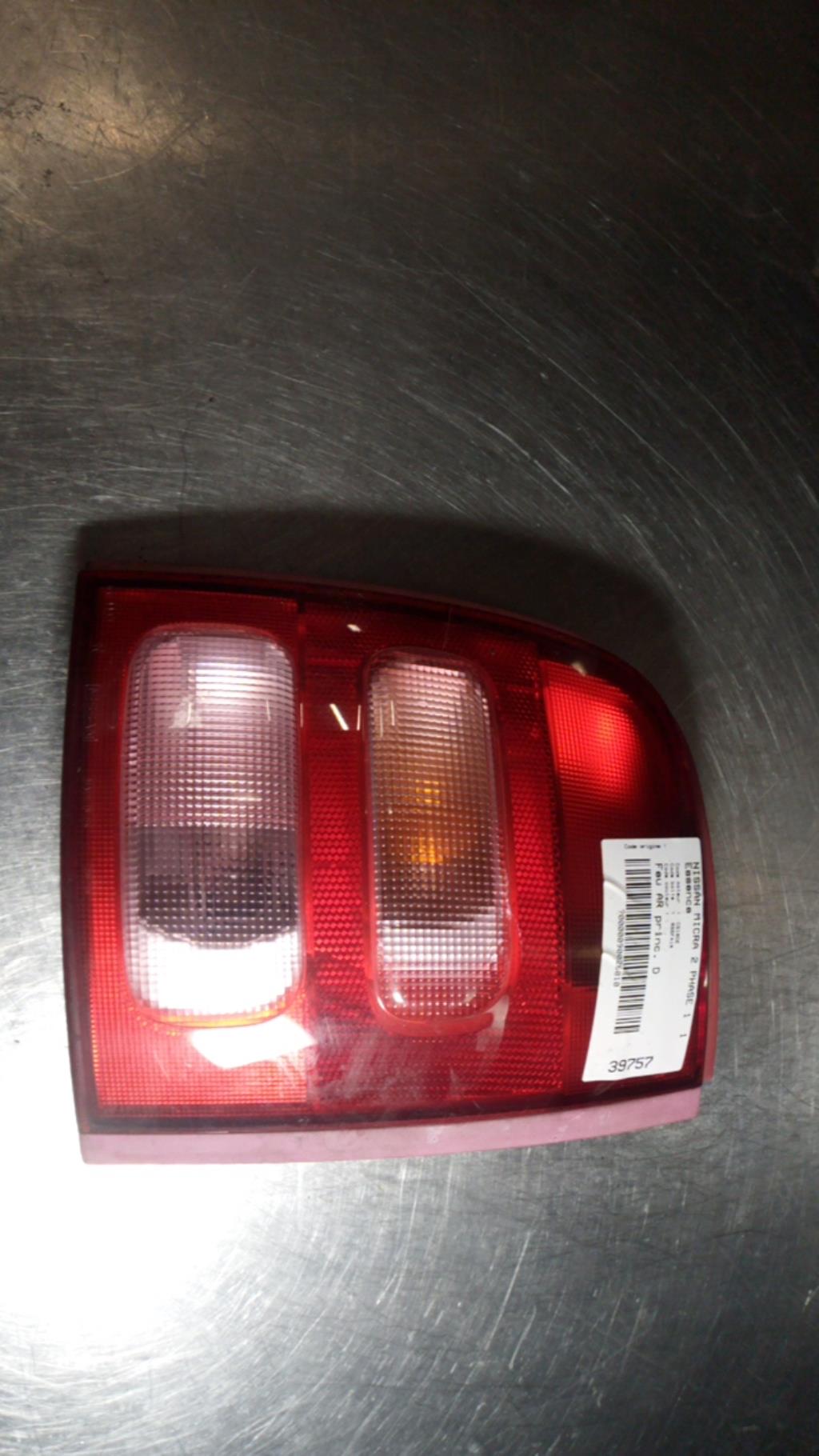 Fanale posteriore principale destro (luci) NISSAN MICRA 2 PHASE 1 Gasolina - 1