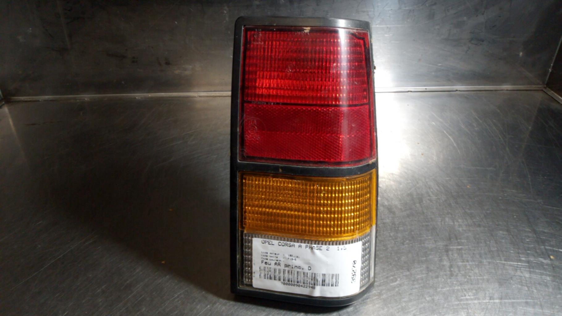 Fanale posteriore principale destro (luci) OPEL CORSA A PHASE 2  - 1