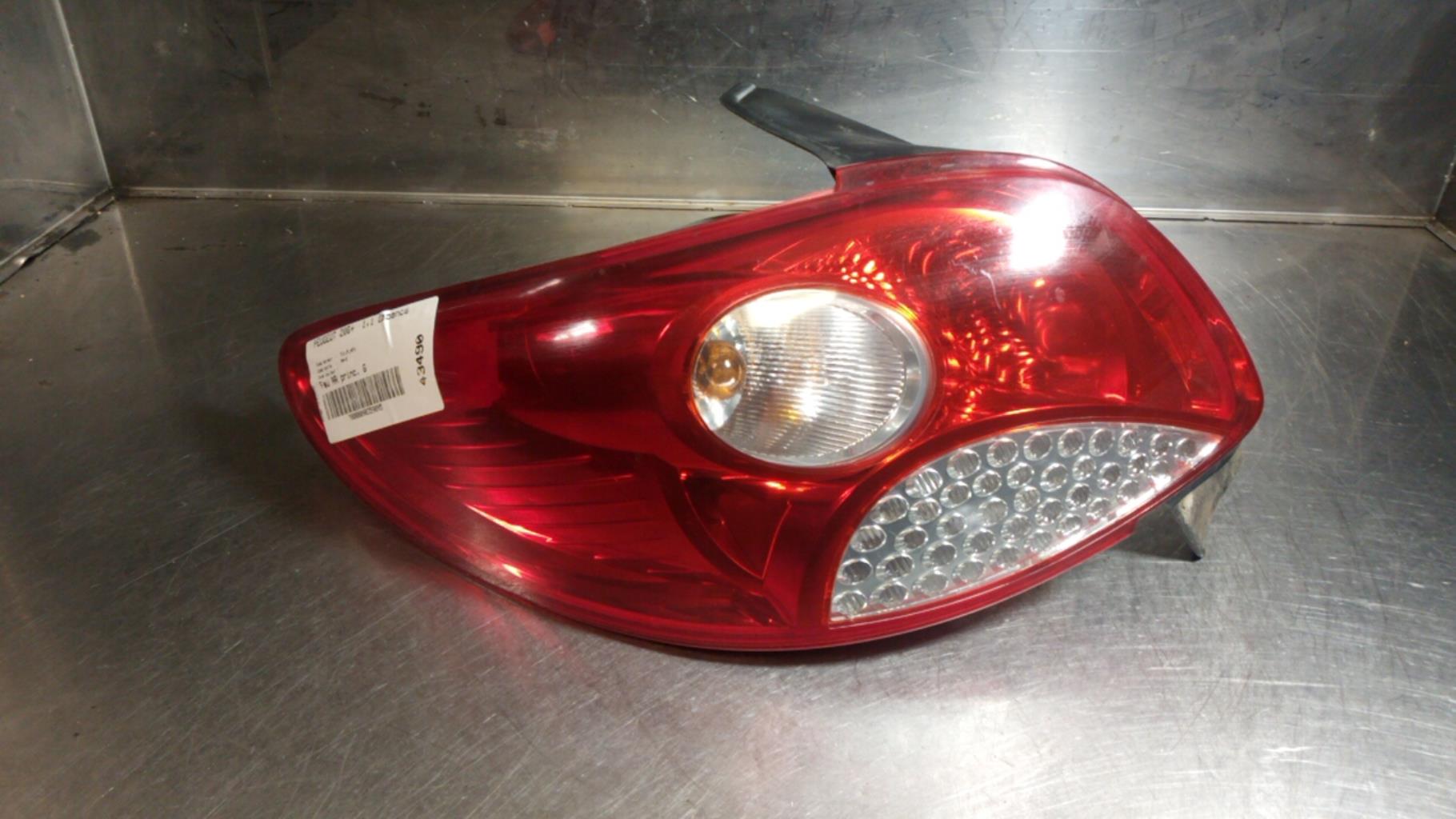 Fanale posteriore principale sinistro (luci) PEUGEOT 206+ Gasolina - 1