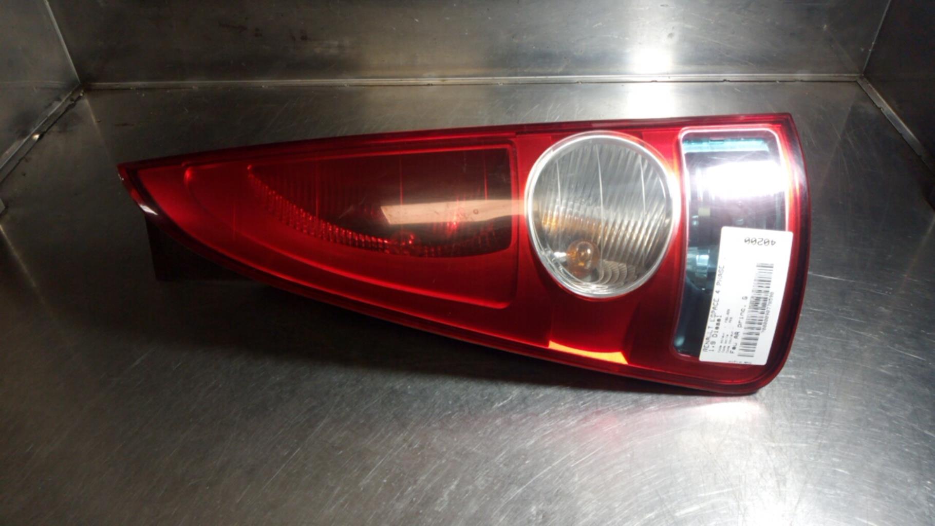 Fanale posteriore principale sinistro (luci) RENAULT ESPACE 4 PHASE 1 Diésel - 1