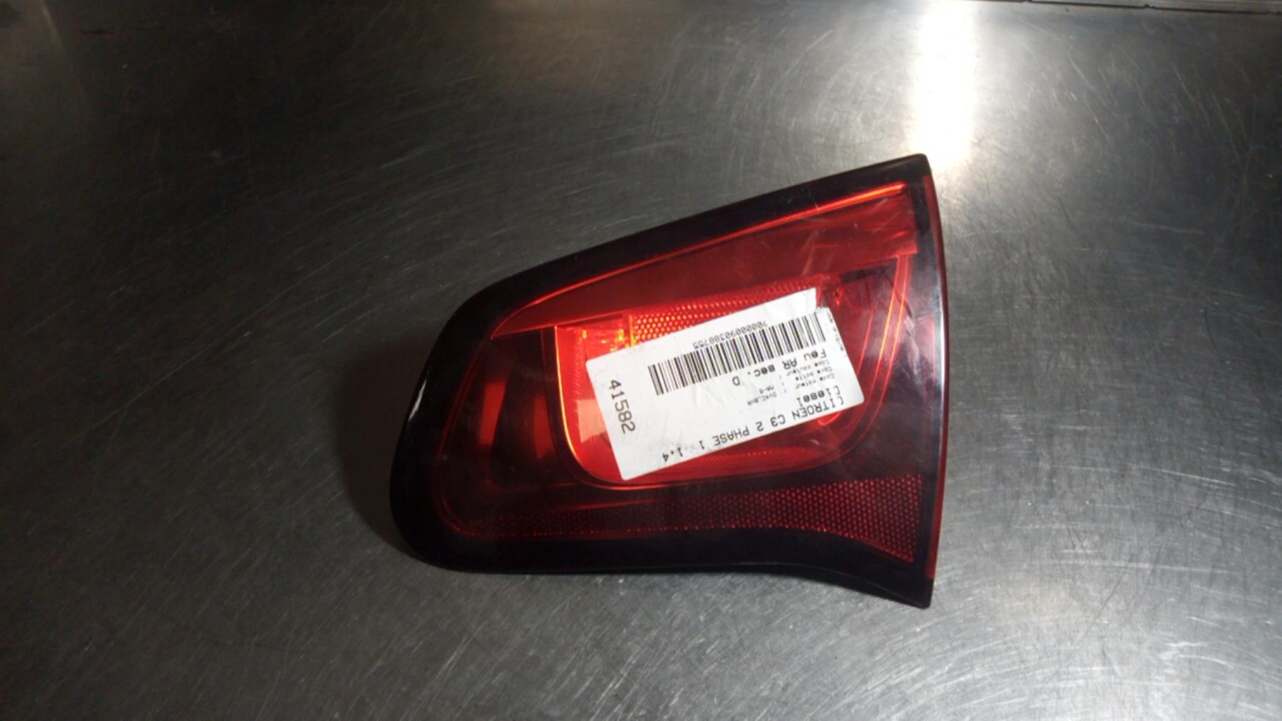 Feu arriere secondaire droit (feux) CITROEN C3 2 PHASE 1 Diesel - 1