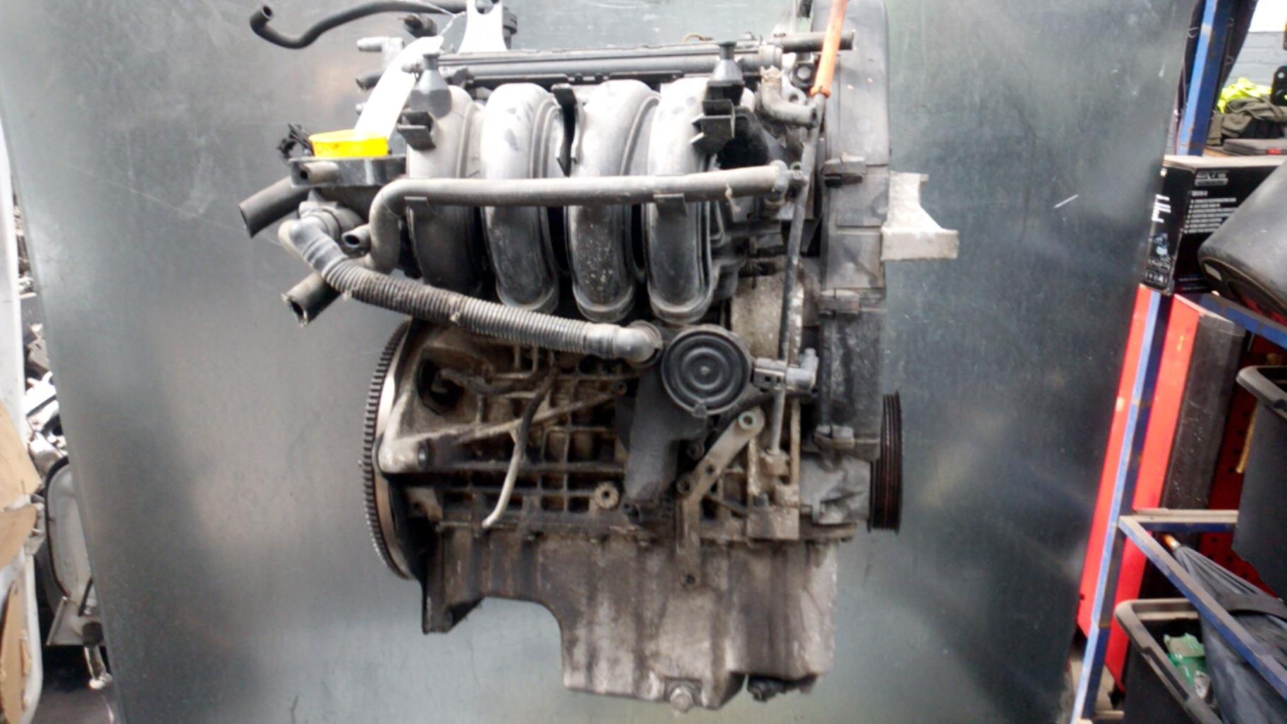 Moteur VOLKSWAGEN POLO 4 PHASE 2 Essence - 1