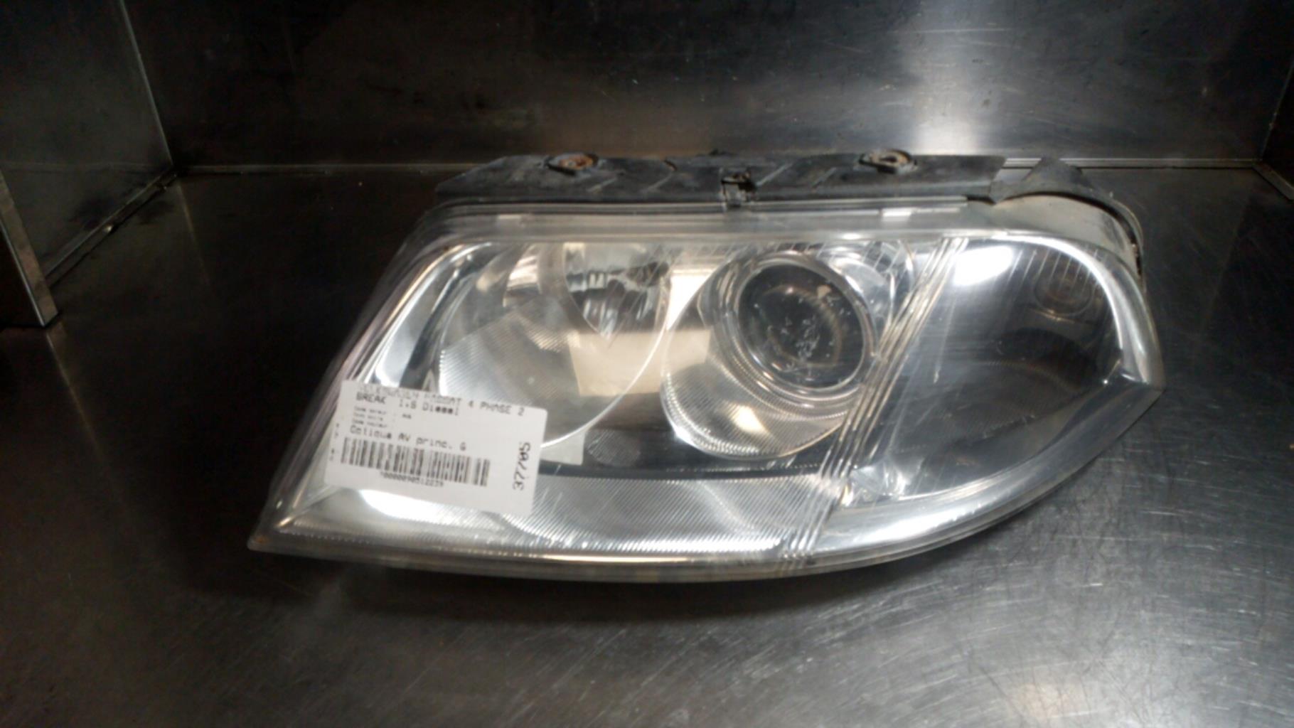 Gruppo ottico anteriore principale sinistro (luci)(faro) VOLKSWAGEN PASSAT 4 PHASE 2 BREAK Diésel - 1