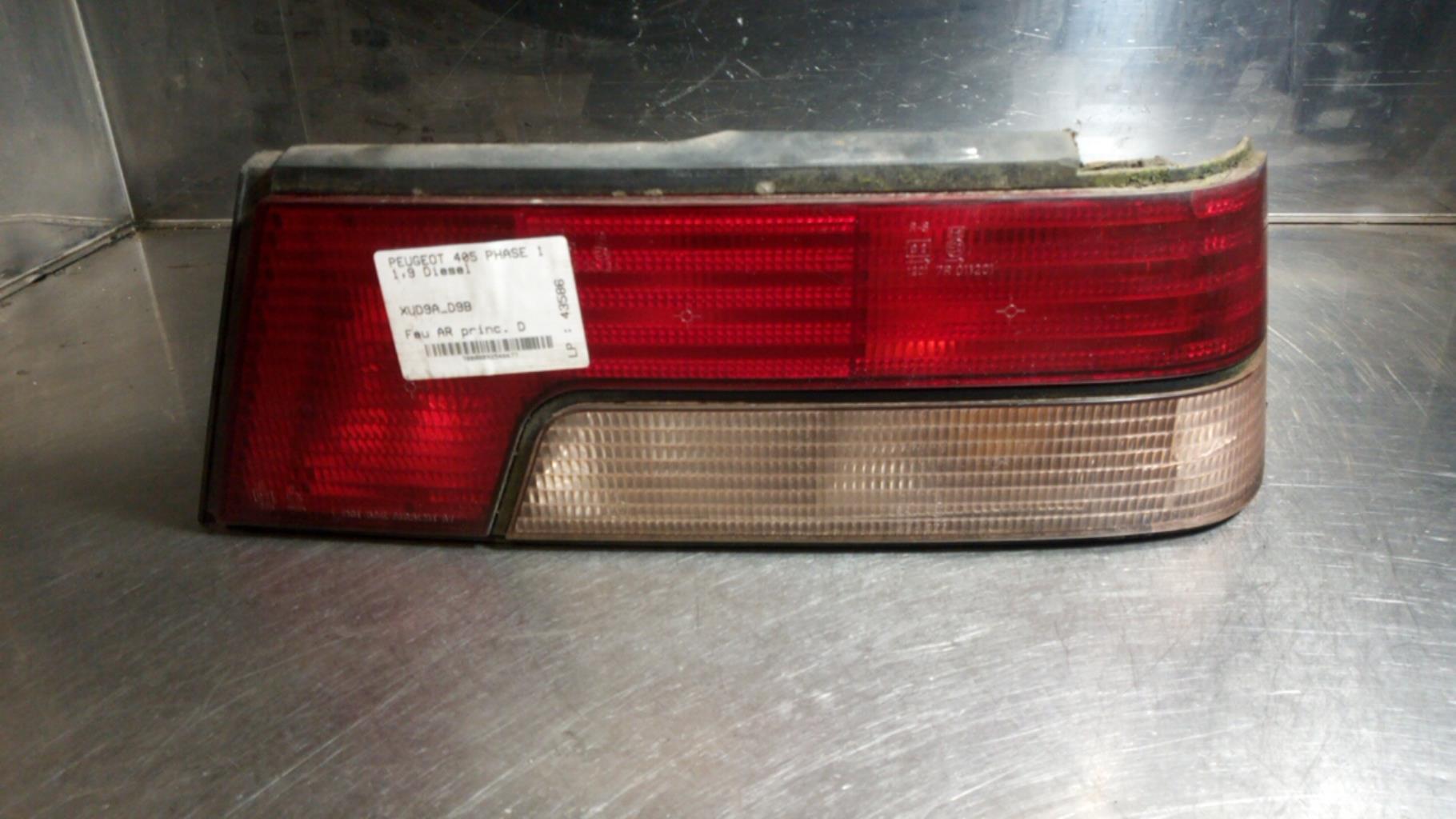 Fanale posteriore principale destro (luci) PEUGEOT 405 PHASE 1 Diésel - 1