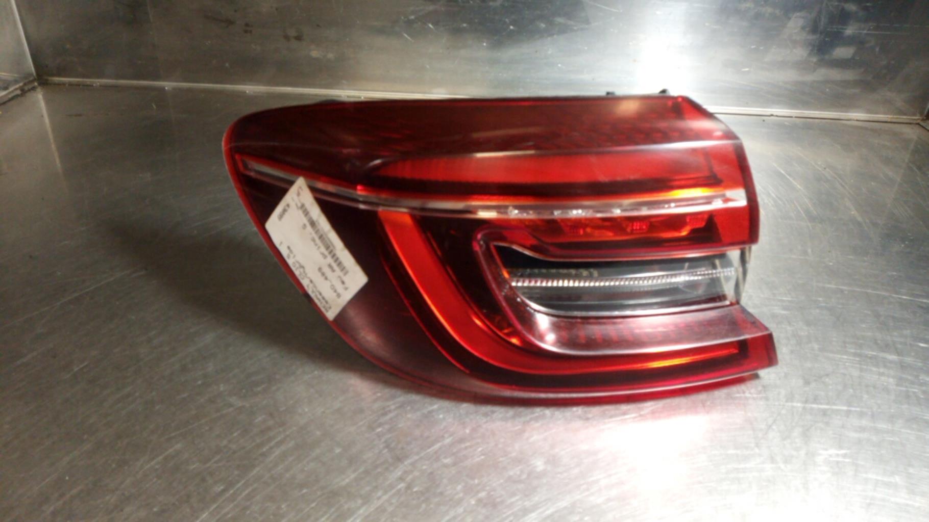 Fanale posteriore principale sinistro (luci) RENAULT CLIO 5 PHASE 1 Gasolina/Híbrido - 1