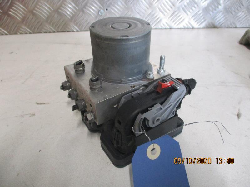 Blocco ABS (antibloccaggio freni) AUDI A1 1  - 1