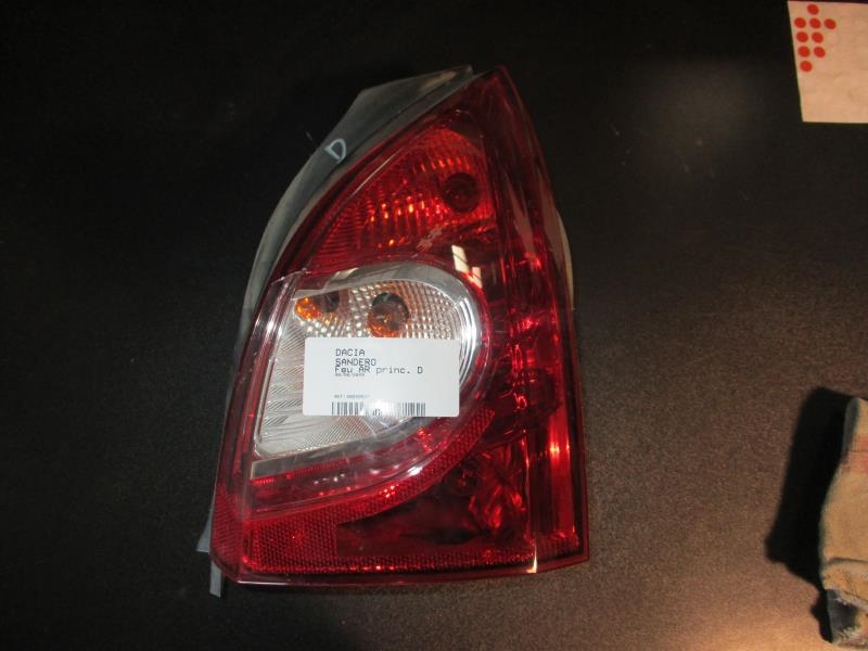 Fanale posteriore principale destro (luci) DACIA SANDERO 1  - 1