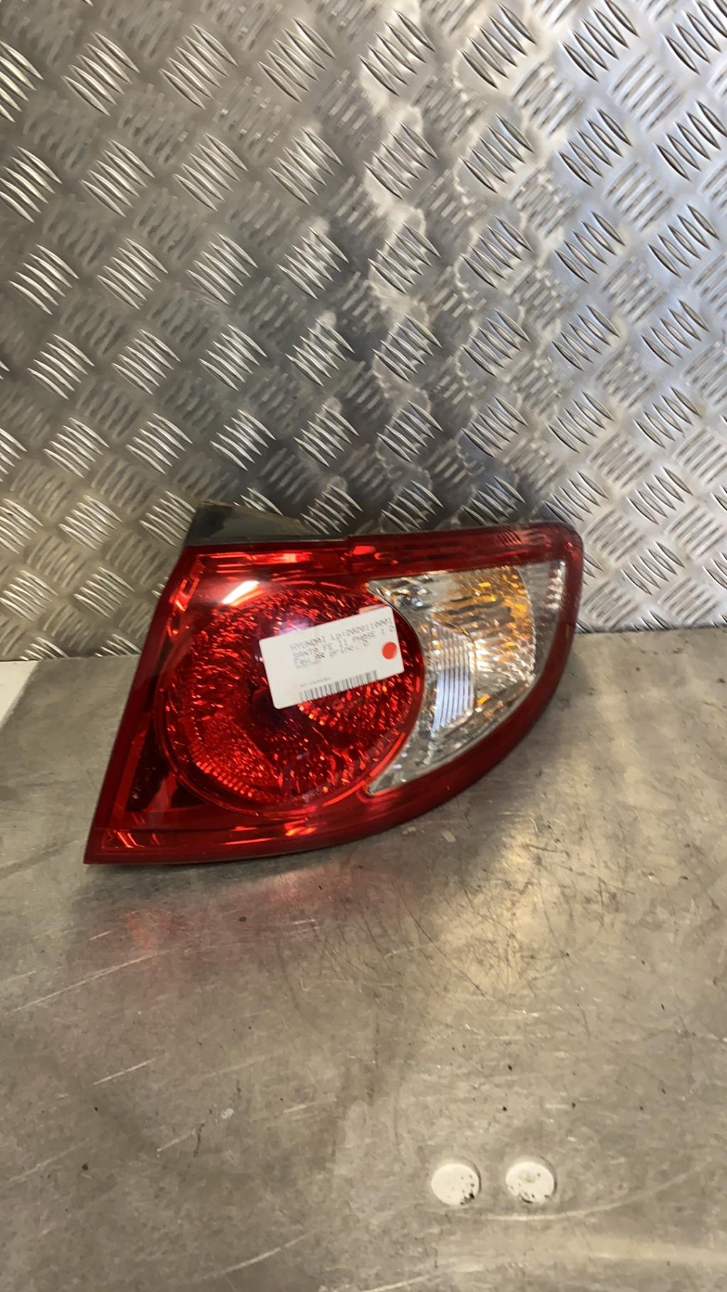 Fanale posteriore principale destro (luci) HYUNDAI SANTA FE 2 PHASE 1 Diésel - 1