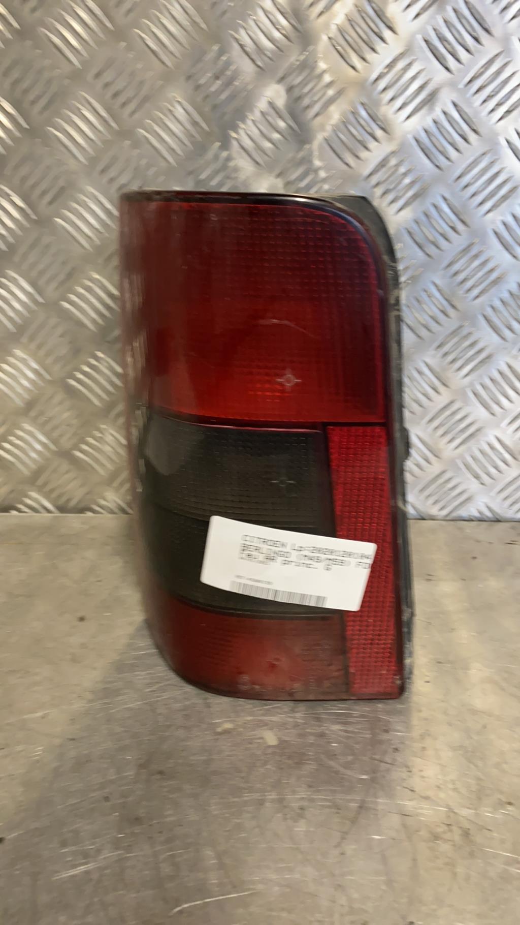 Fanale posteriore principale sinistro (luci) CITROEN BERLINGO 1 PHASE 1 Diésel - 1