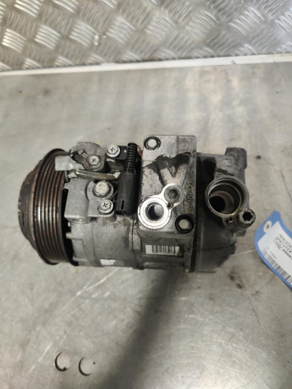 Compresseur clim MERCEDES SPRINTER 1  - 1