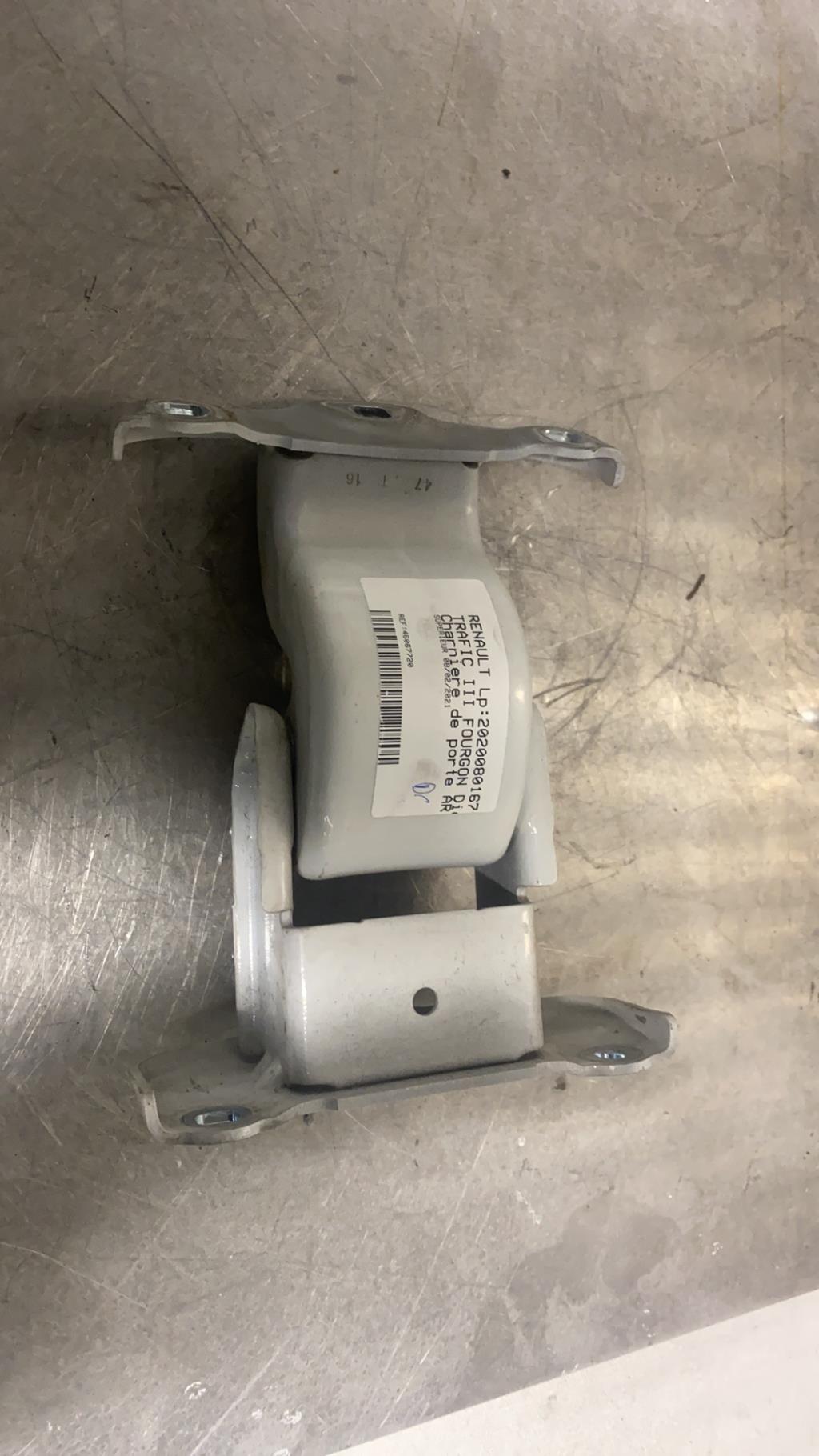 Cerniera portiera posteriore destra RENAULT TRAFIC 3 COURT PHASE 1 Diésel - 1
