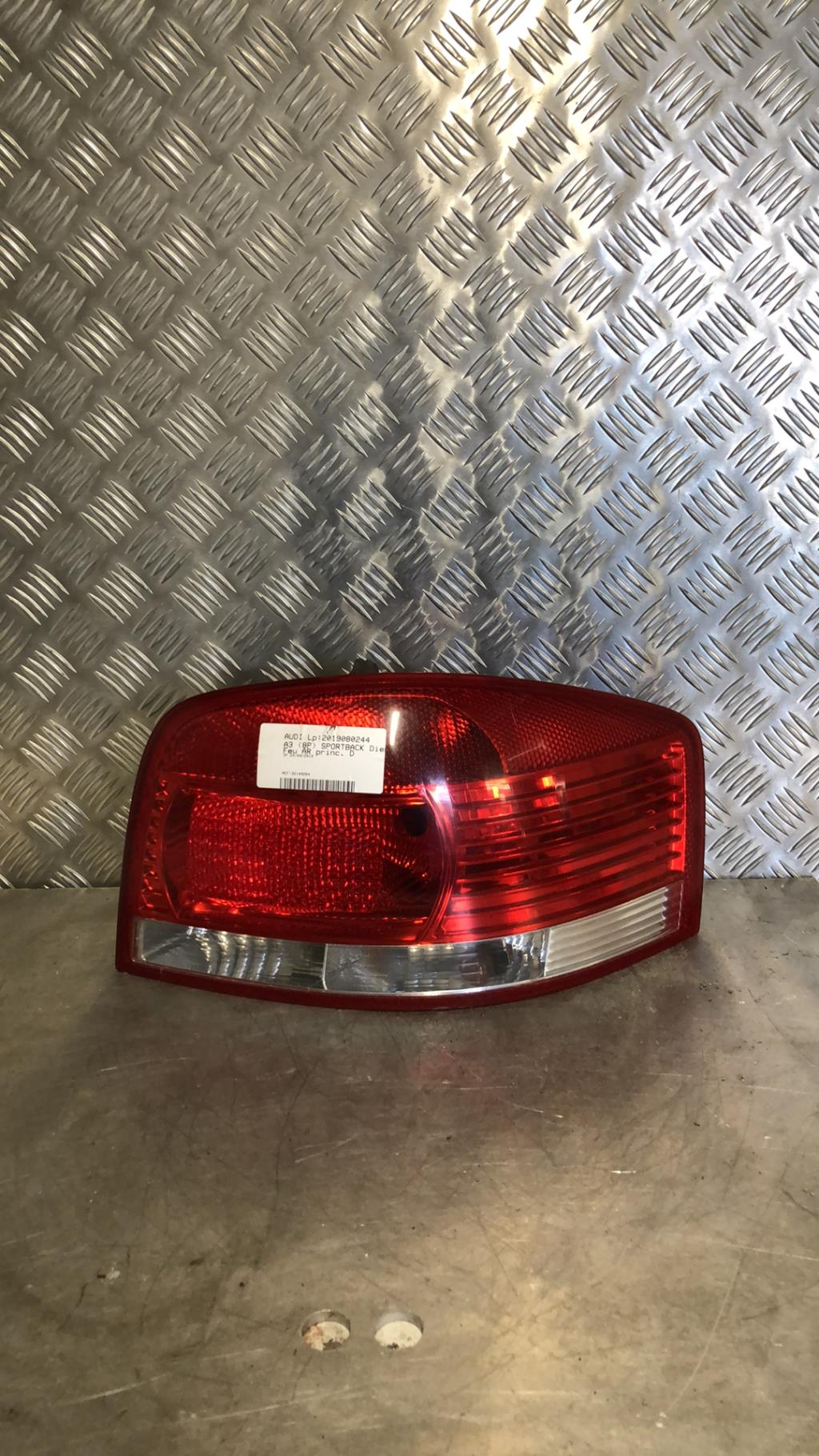 Luz trasera principal derecha (luces) AUDI A3 2 PHASE 1 Diésel - 1