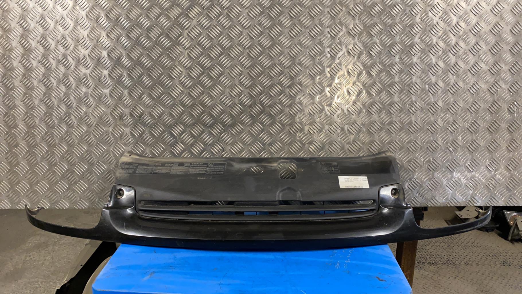 Calandre RENAULT CLIO 2 PHASE 1 Essence - 1