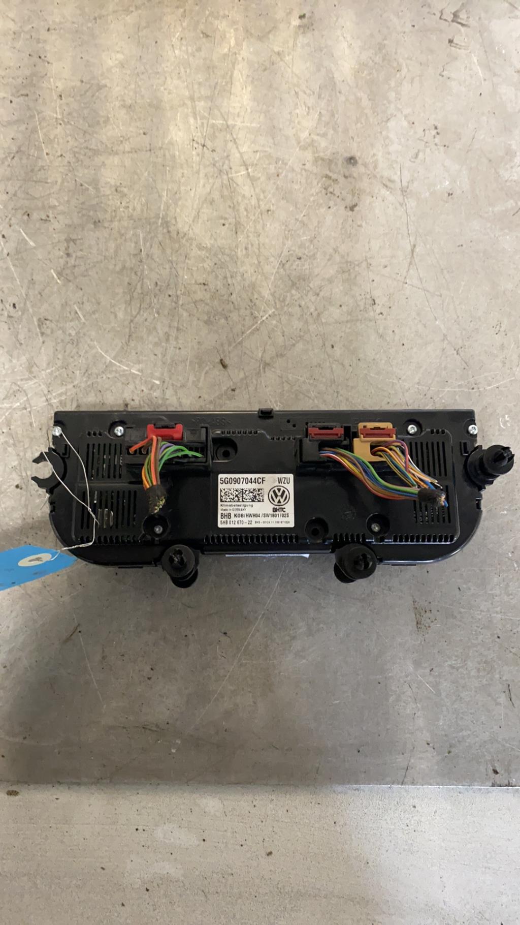 Commande chauffage VOLKSWAGEN GOLF 7 Essence - 1