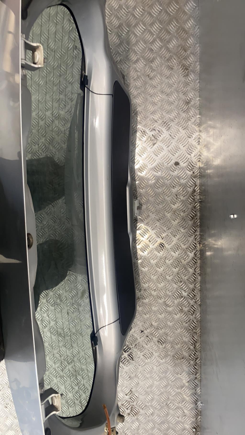 Portabagagli/Portellone posteriore NISSAN PIXO Gasolina - 1