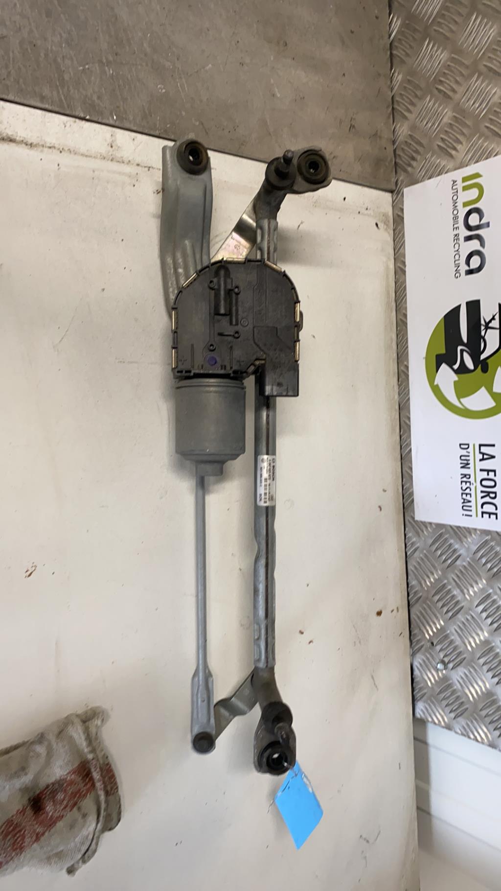Motore tergicristallo anteriore VOLKSWAGEN GOLF 7 Gasolina - 1