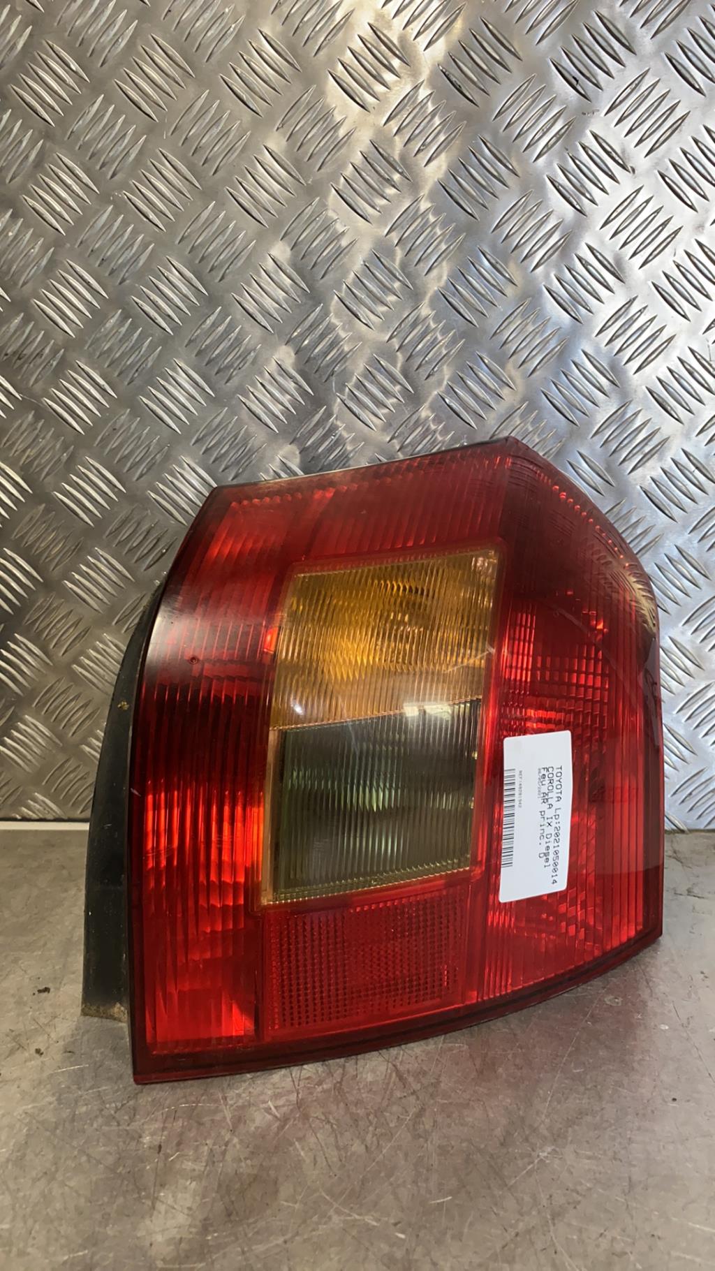 Fanale posteriore principale destro (luci) TOYOTA COROLLA 10 PHASE 1 Diésel - 1
