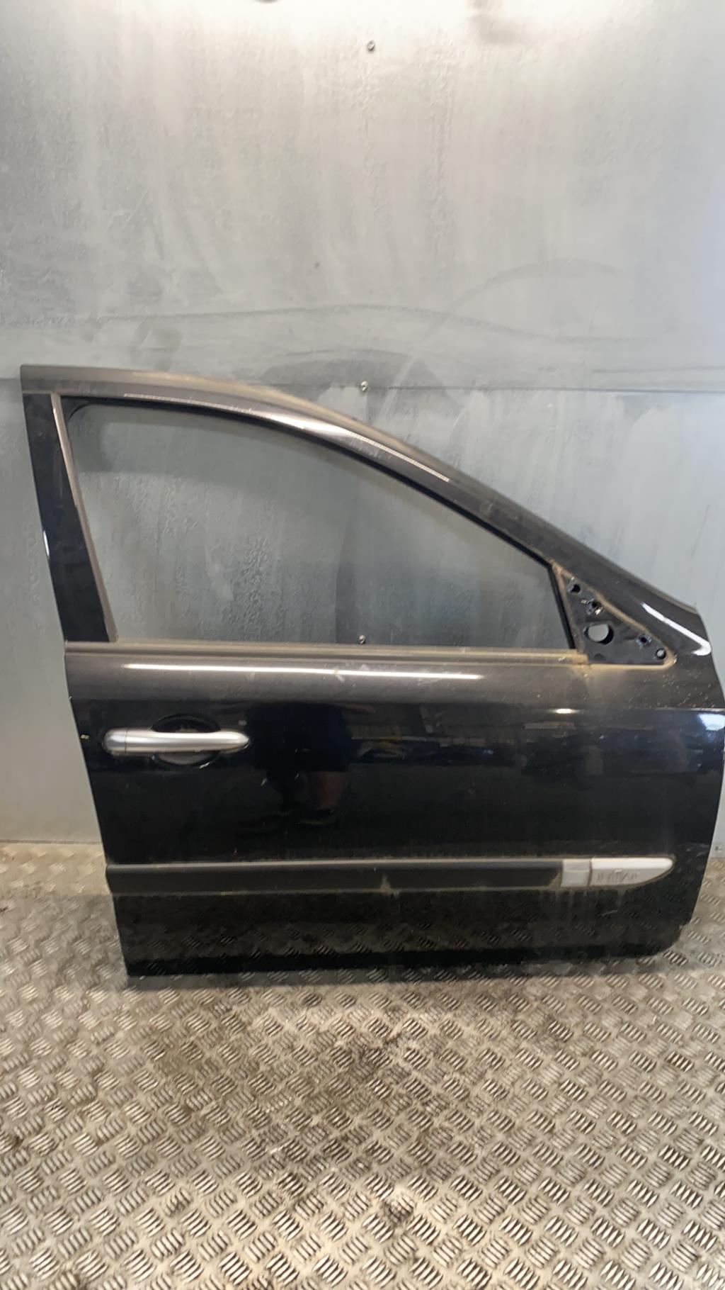 Portiera anteriore destra RENAULT LAGUNA 2 PHASE 2 Diésel - 1