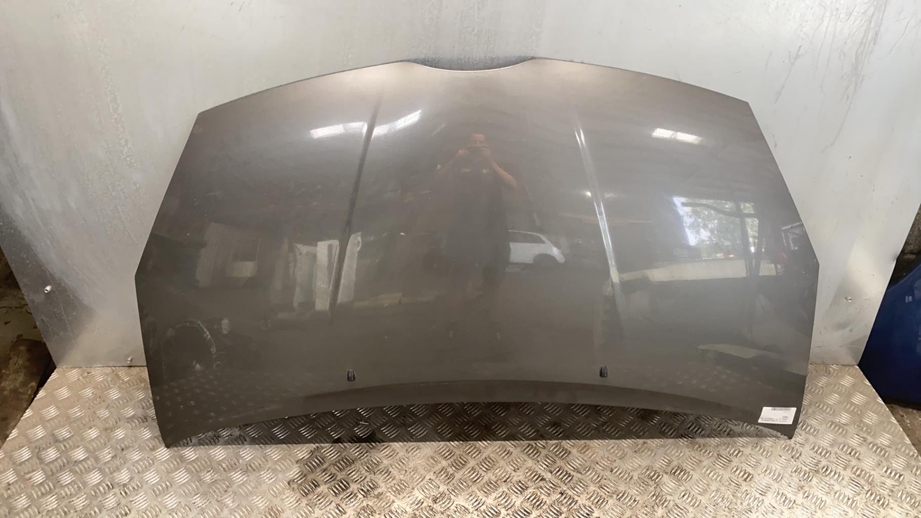 Capot TOYOTA COROLLA VERSO 2 PHASE 1 Diesel - 1