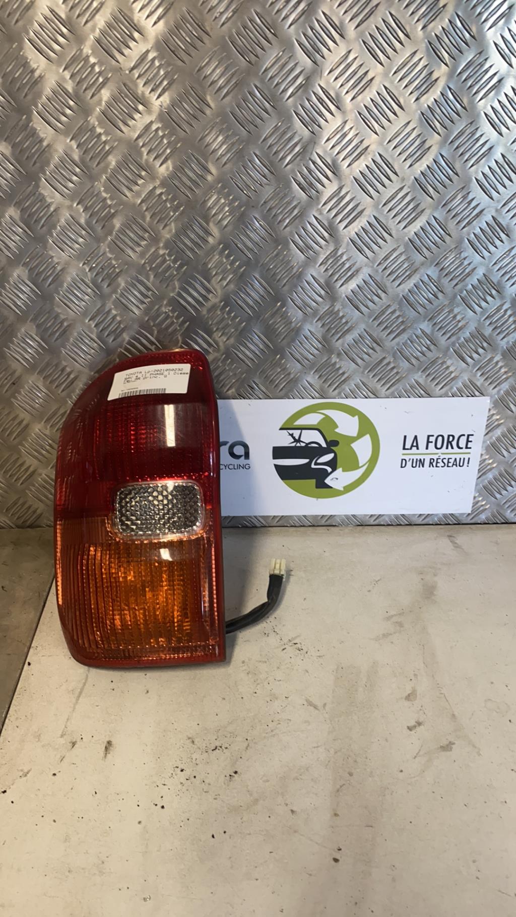 Fanale posteriore principale sinistro (luci) TOYOTA RAV4 2 PHASE 1 Diésel - 1