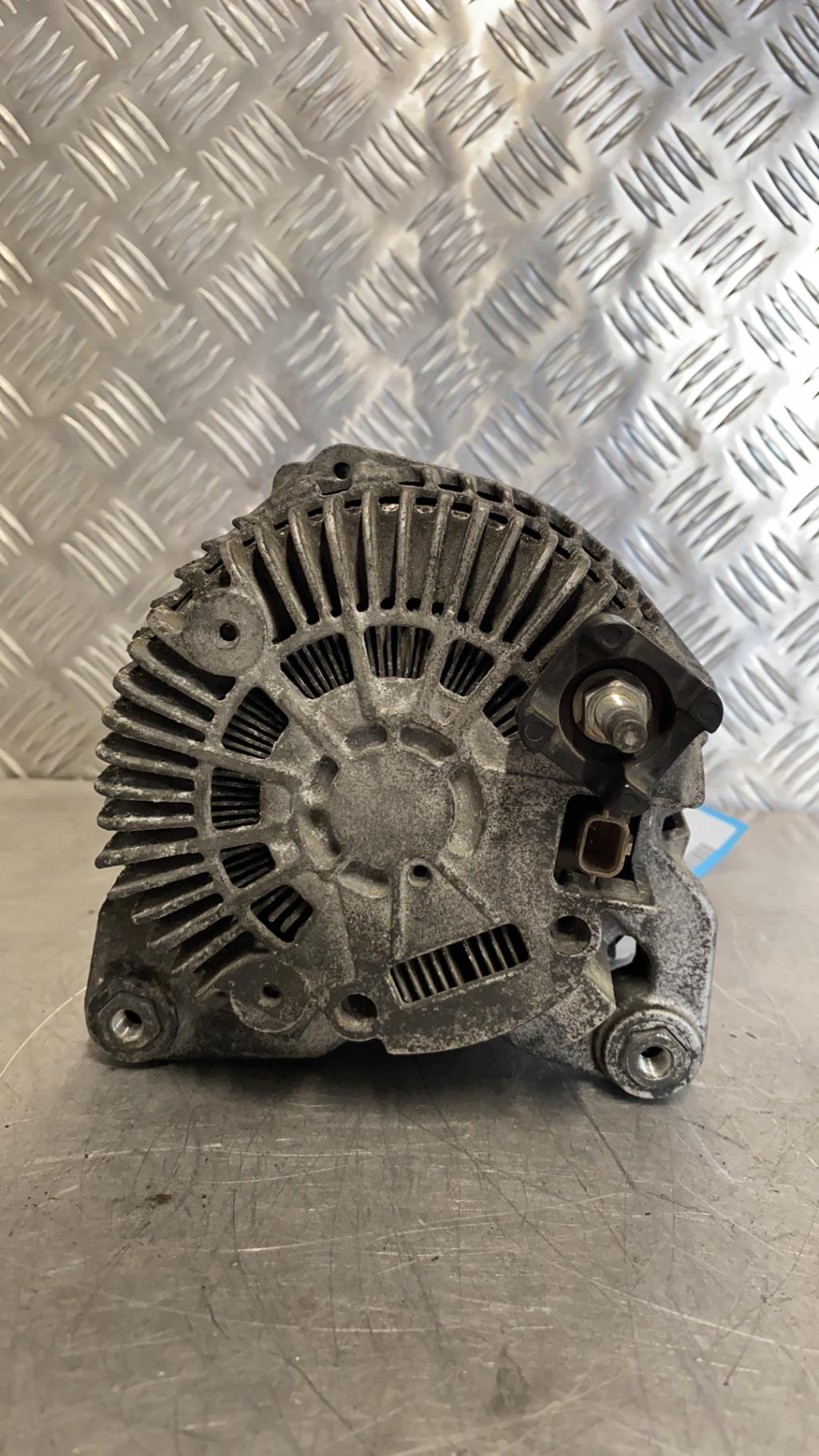 Alternatore RENAULT LAGUNA 3 PHASE 1 Diésel - 1