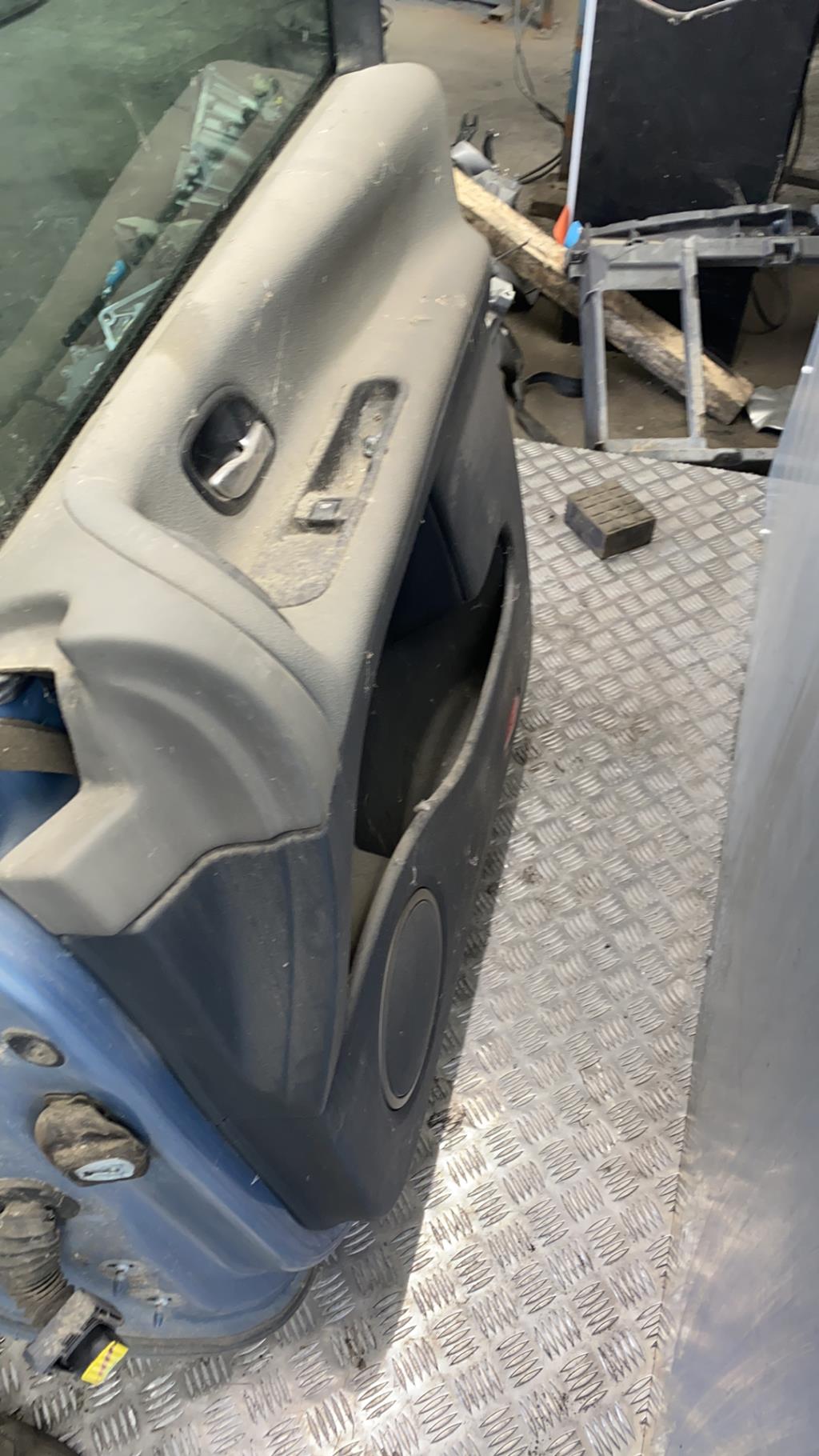 Portiera anteriore destra RENAULT GRAND ESPACE 4 PHASE 1 Diésel - 1